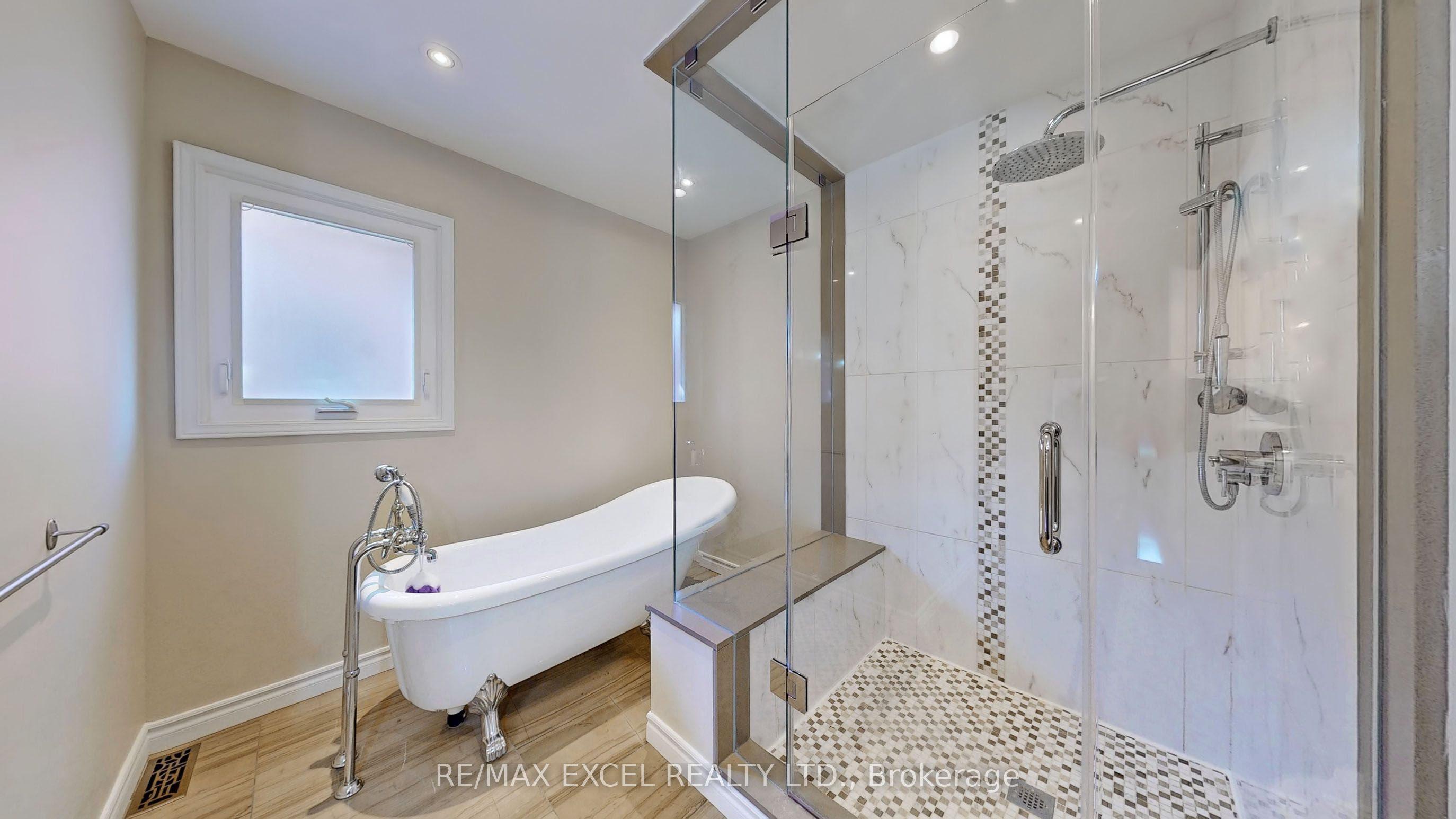 10 Alexis Road Property Photo 20