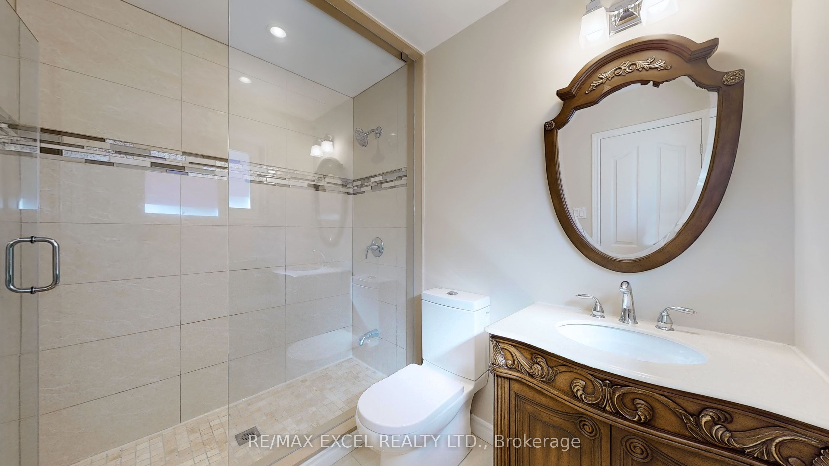 10 Alexis Road Property Photo 26