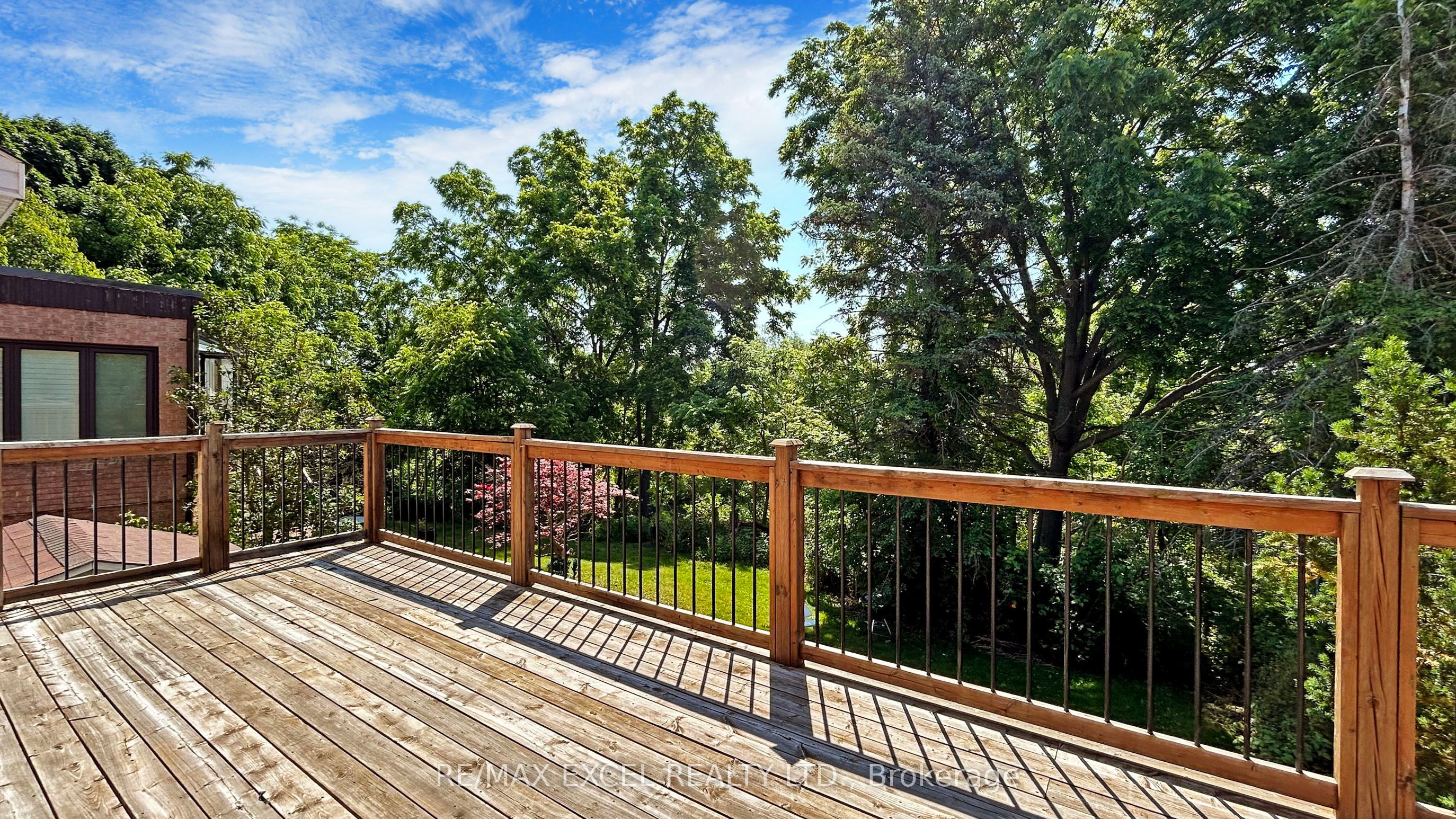 10 Alexis Road Property Photo 39