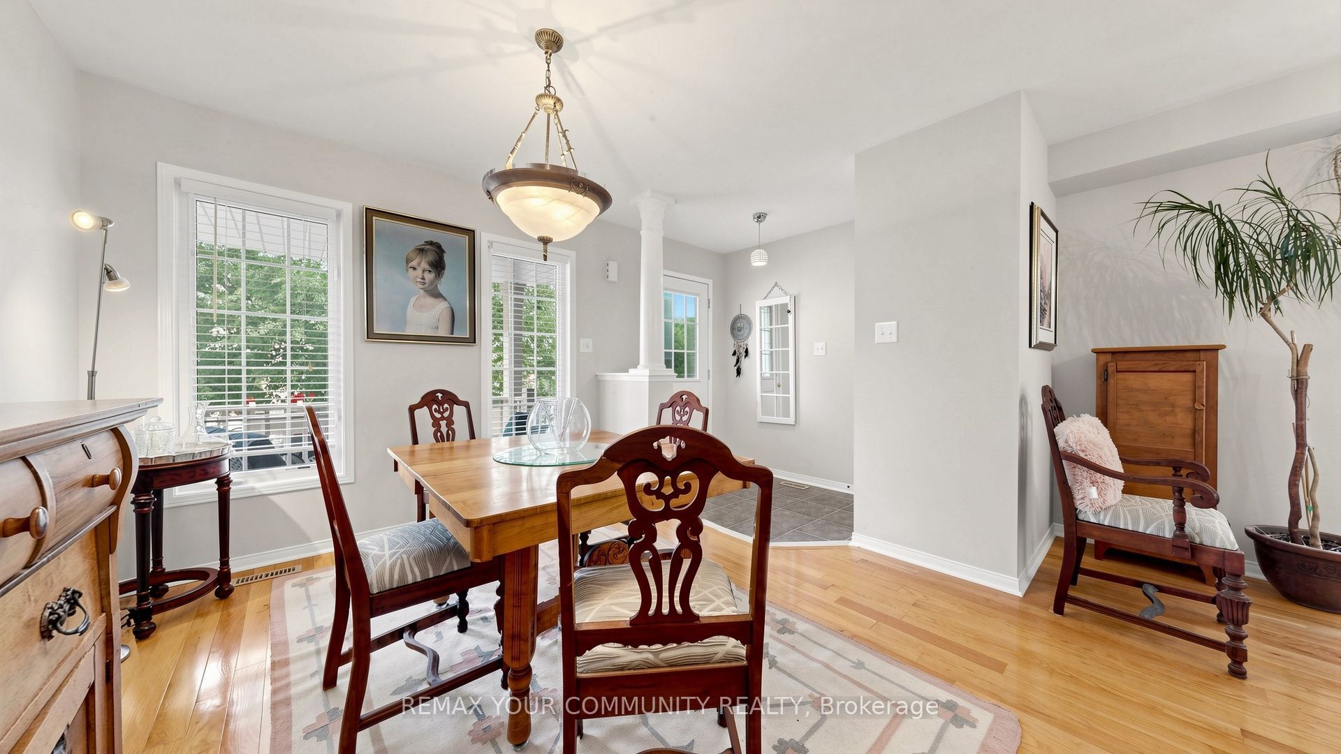 230 Hammersly Boulevard Property Photo 8