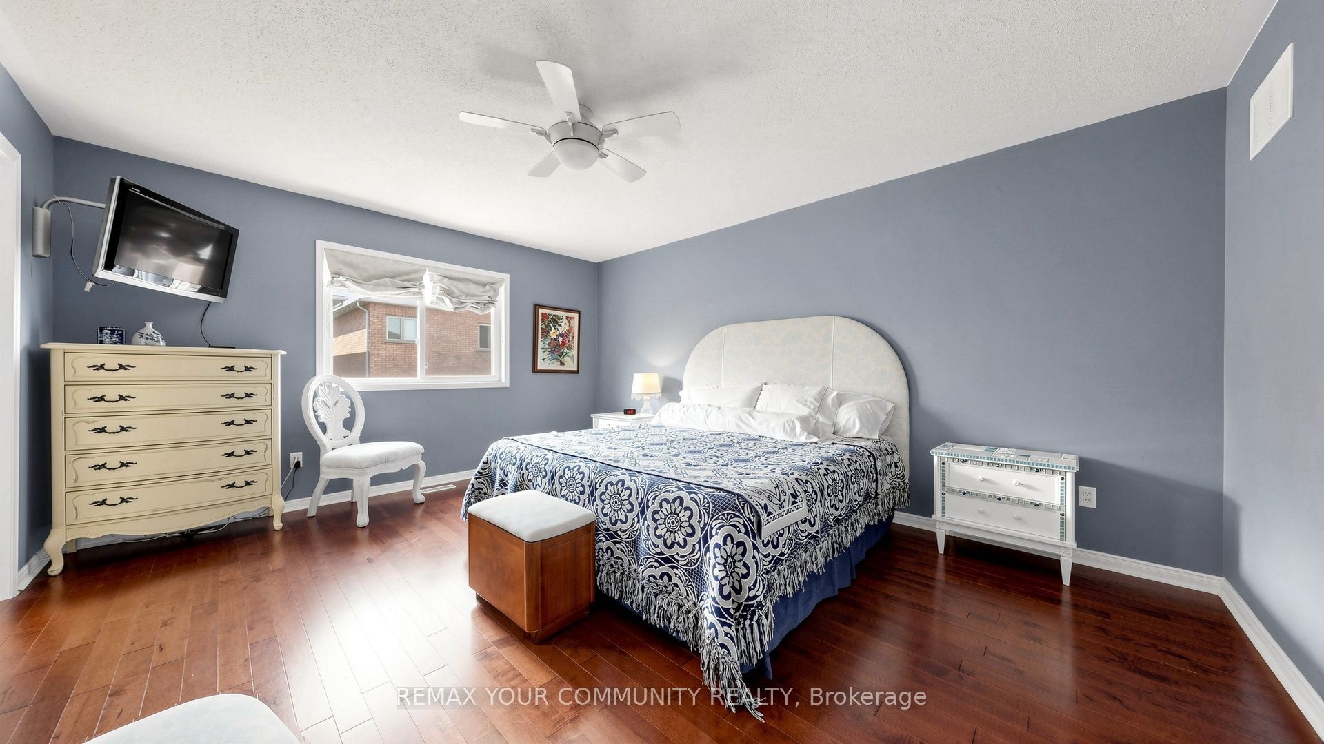 230 Hammersly Boulevard Property Photo 23