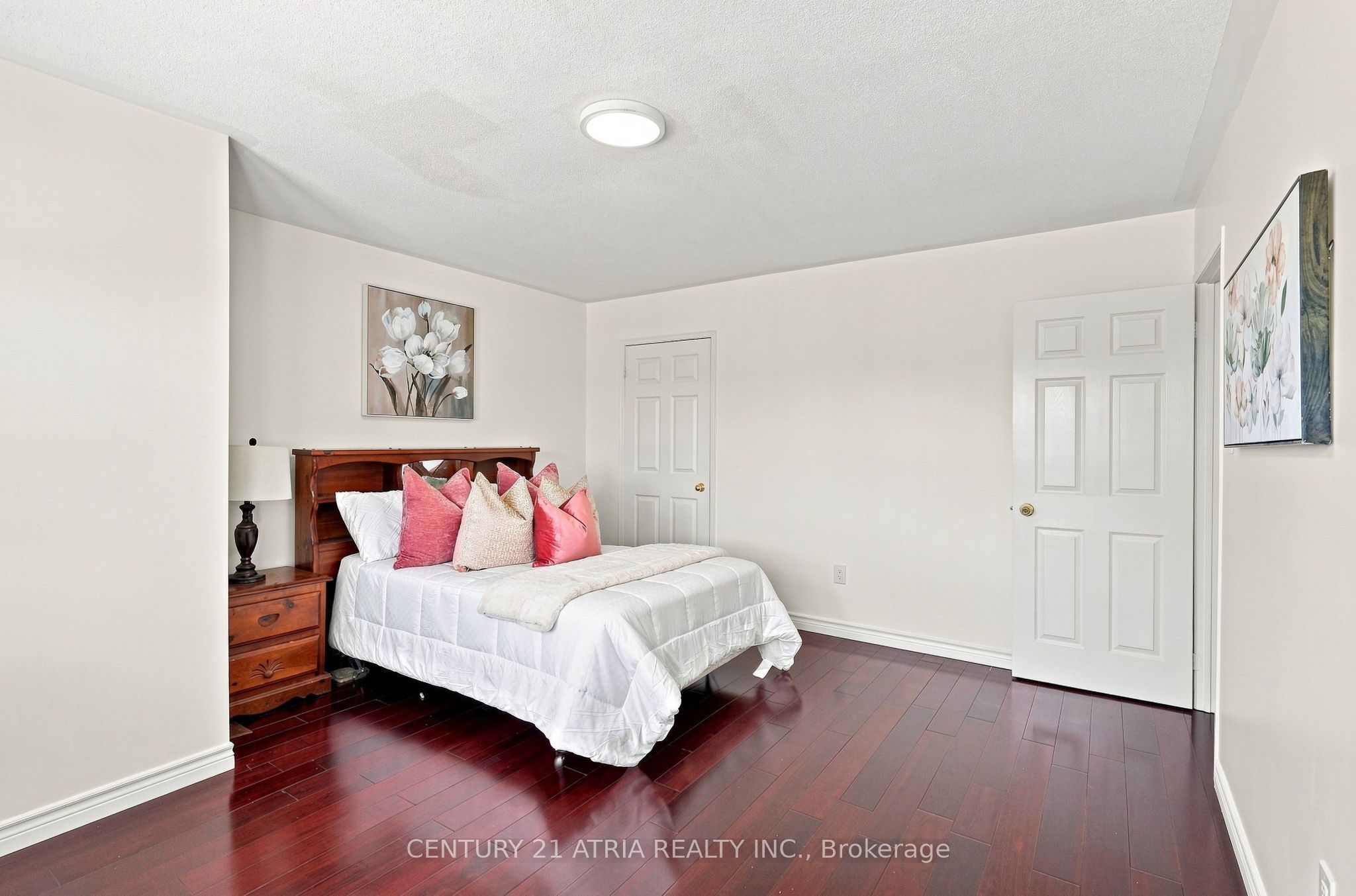 136 Rollinghill Road Property Photo 22