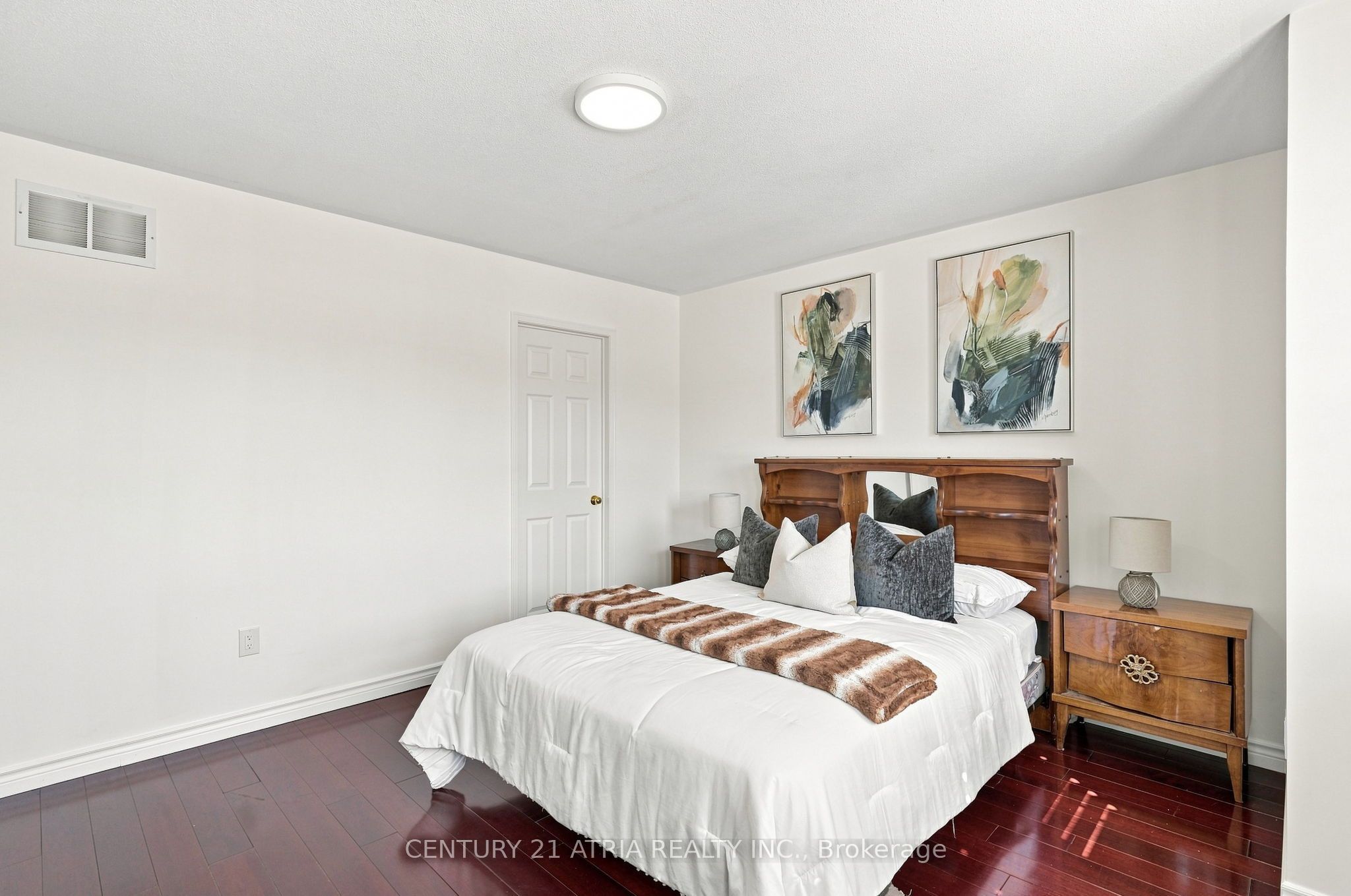 136 Rollinghill Road Property Photo 26