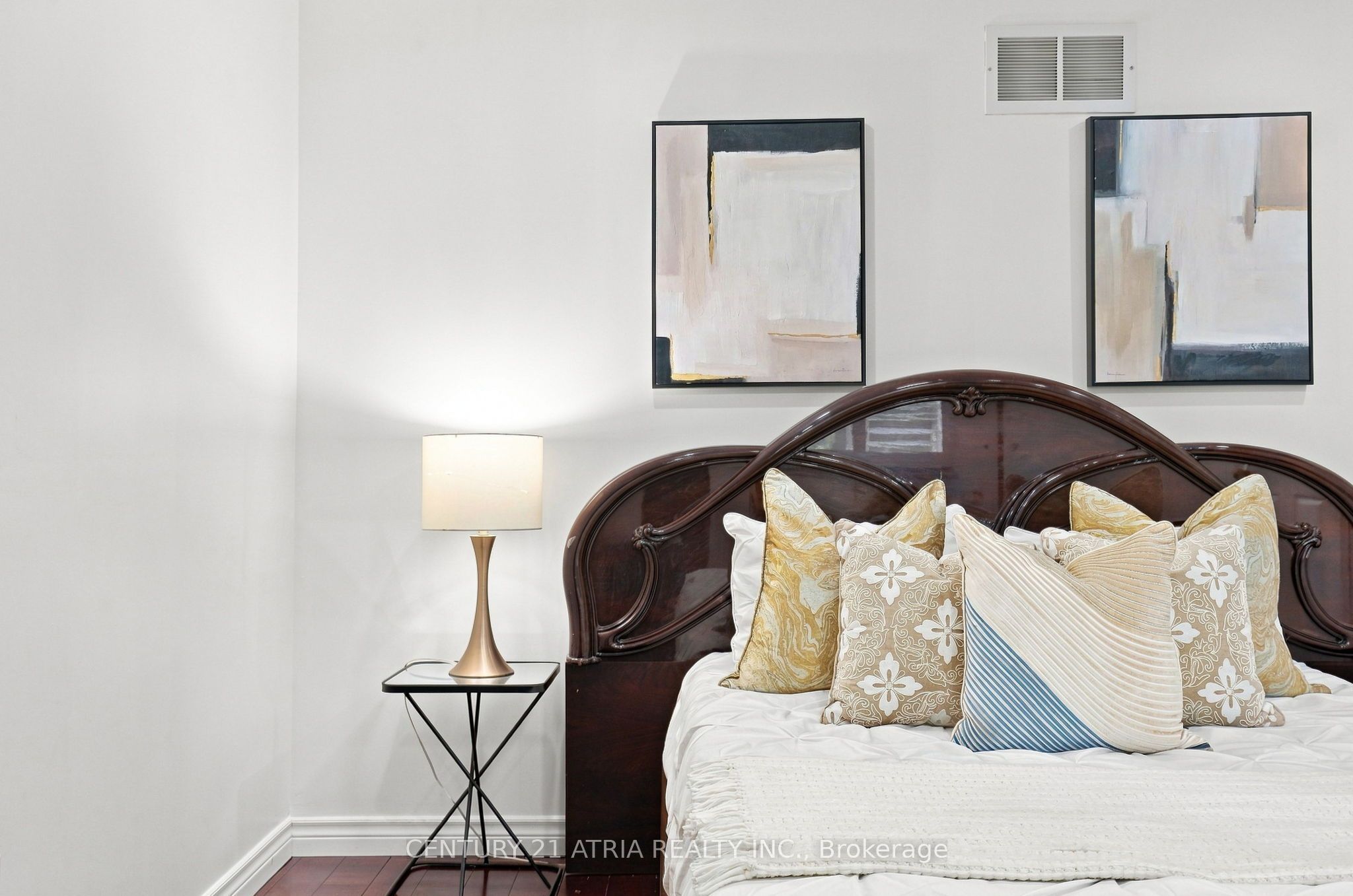 136 Rollinghill Road Property Photo 28