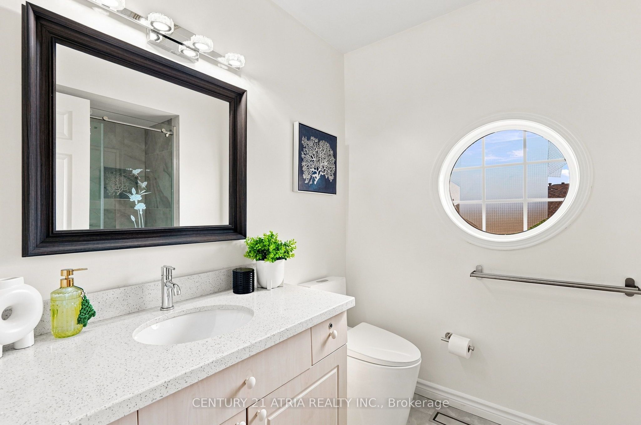 136 Rollinghill Road Property Photo 34