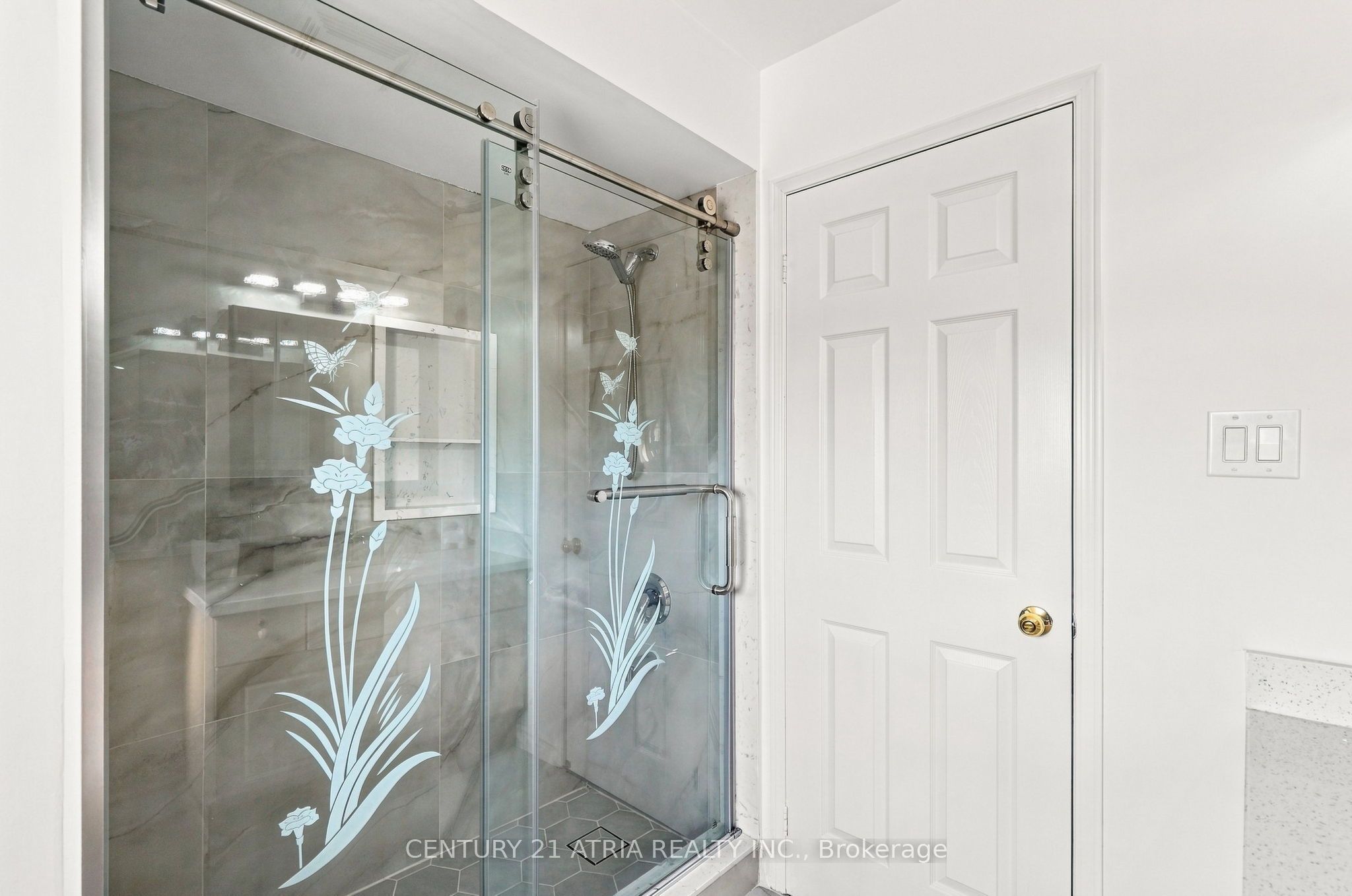 136 Rollinghill Road Property Photo 36