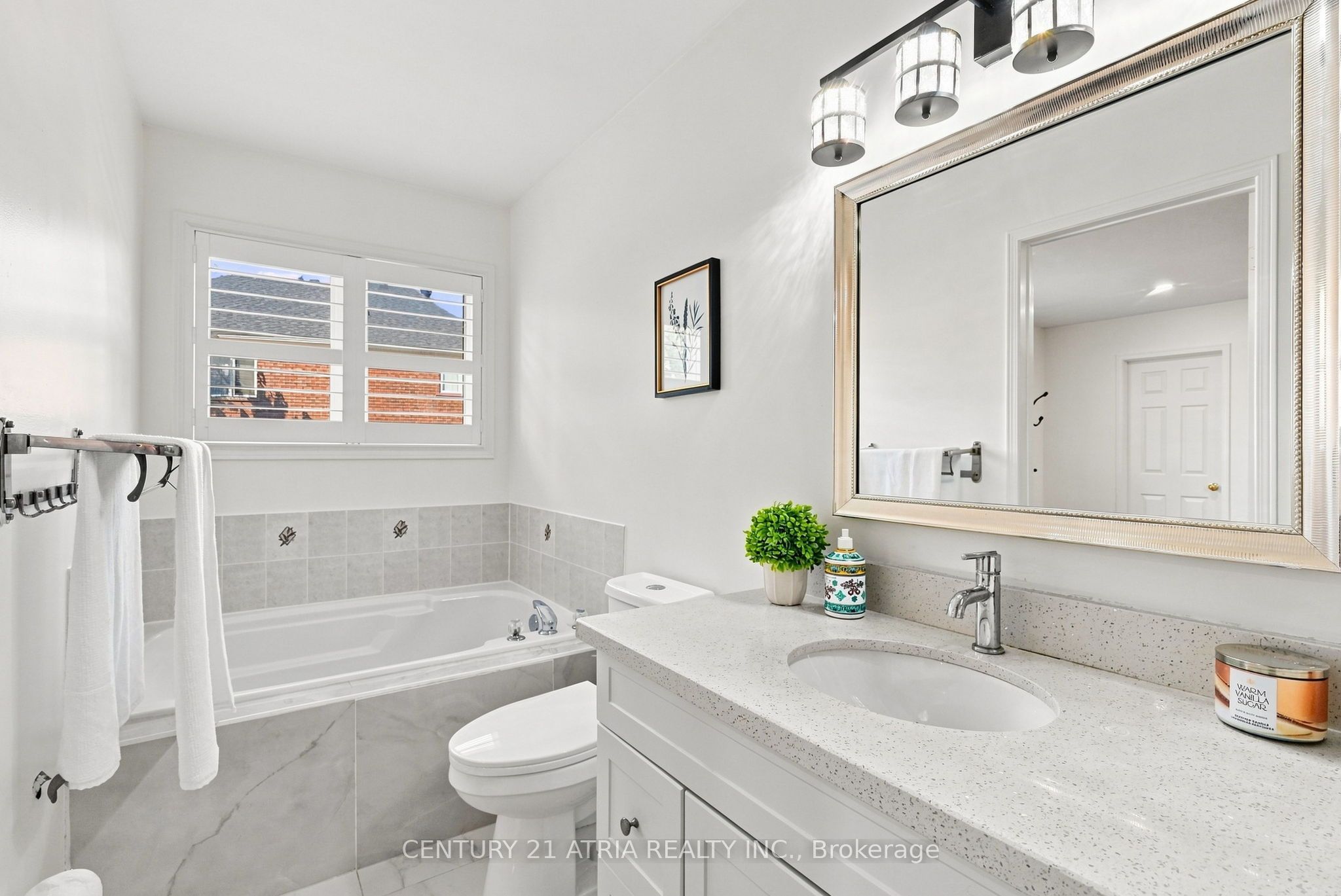136 Rollinghill Road Property Photo 37