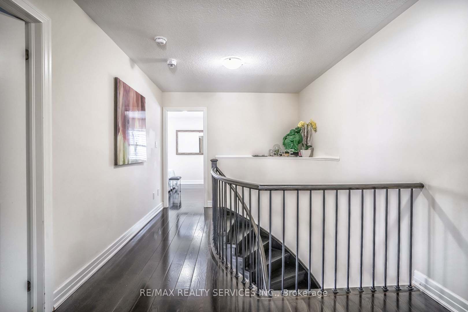 484 Greenwood Drive Property Photo 26