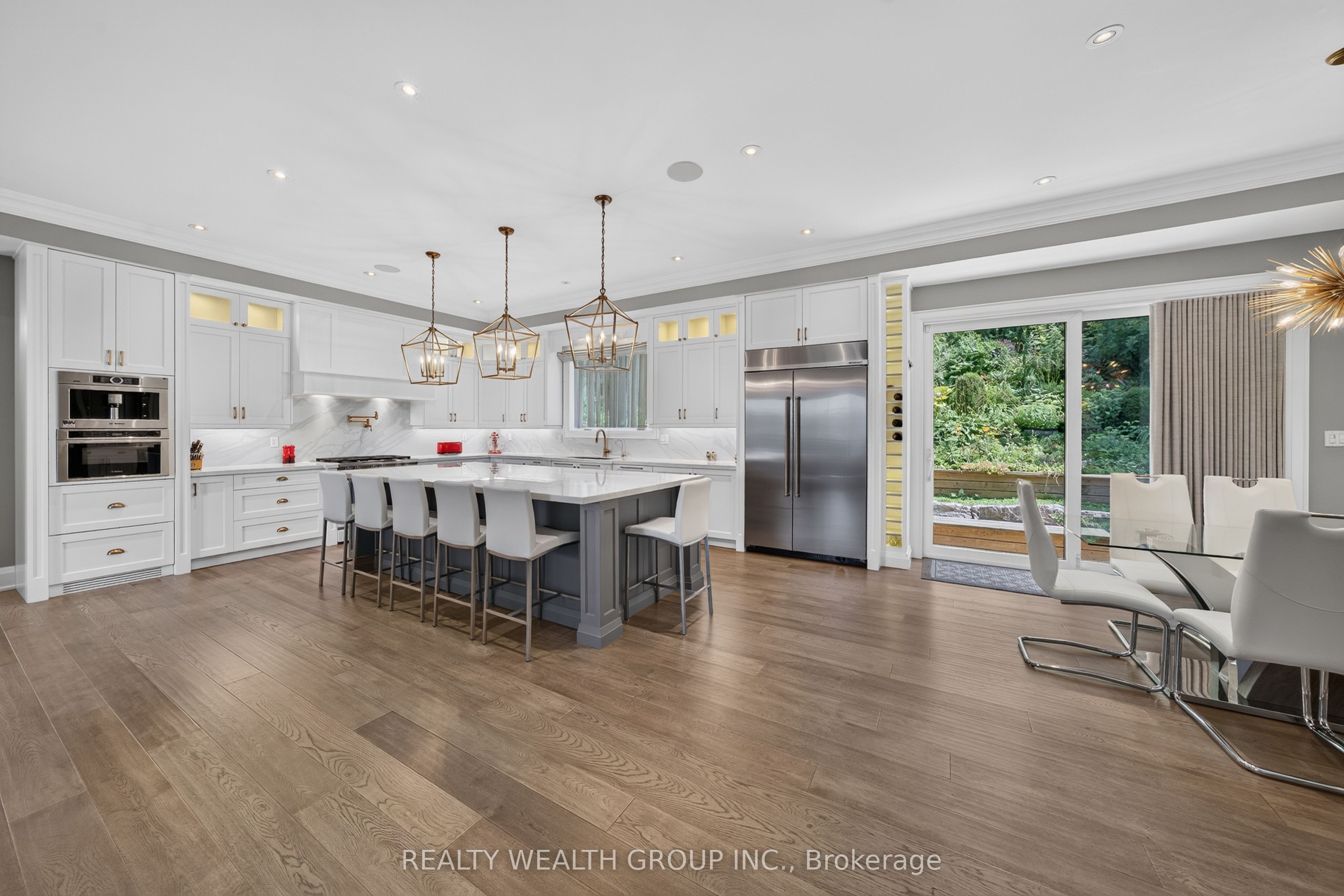 299 Second Street Property Photo 8