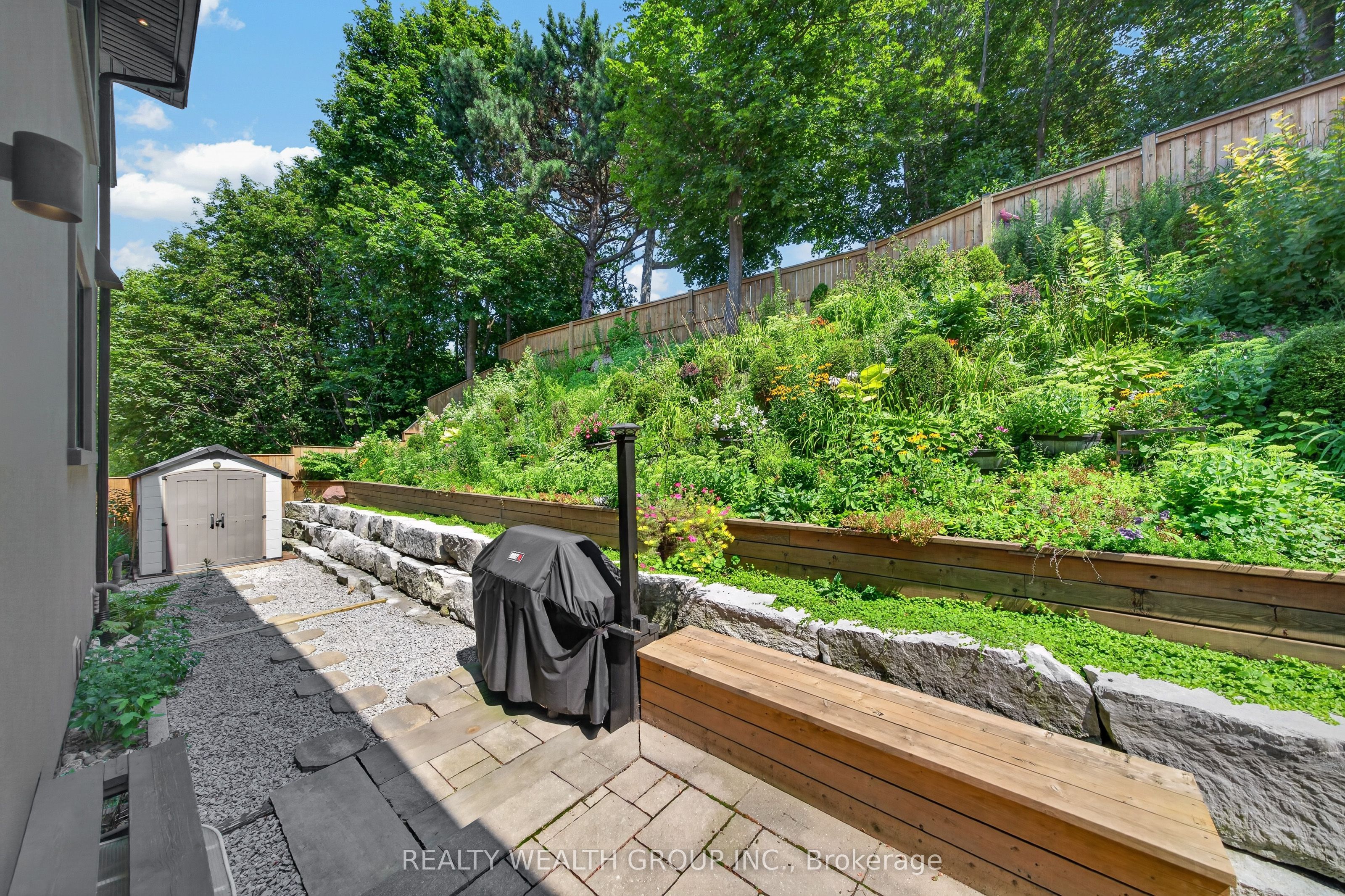 299 Second Street Property Photo 38