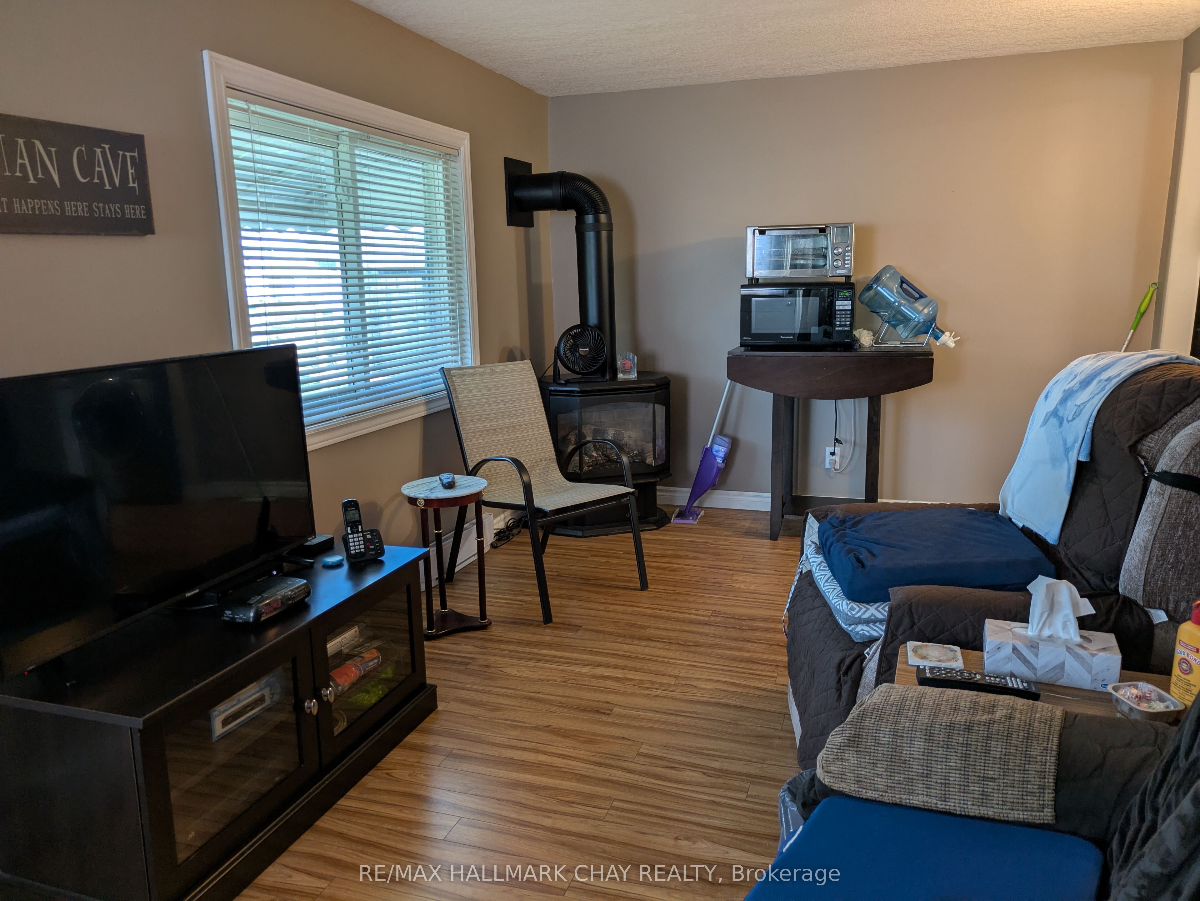 50 Linden Lane Property Photo 10