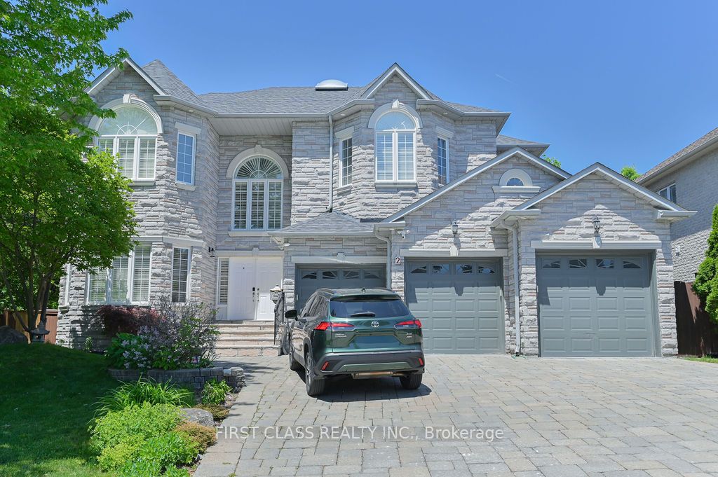 2 Wainwright Avenue Property Photo 1