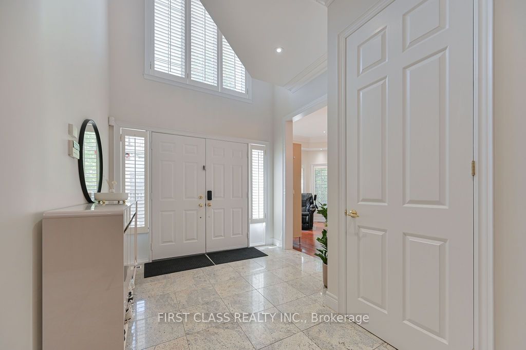 2 Wainwright Avenue Property Photo 4