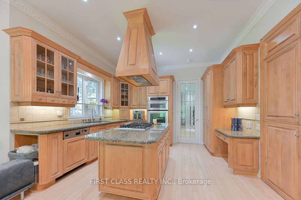 2 Wainwright Avenue Property Photo 16