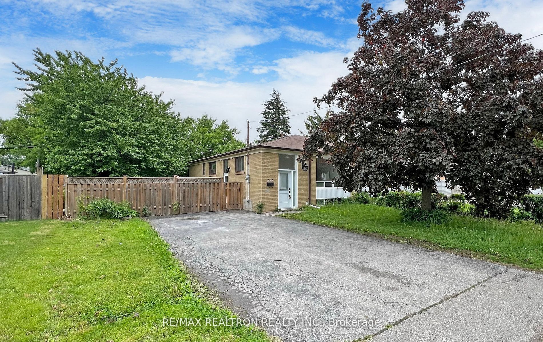 265 Browndale Crescent Basement Property Photo 1