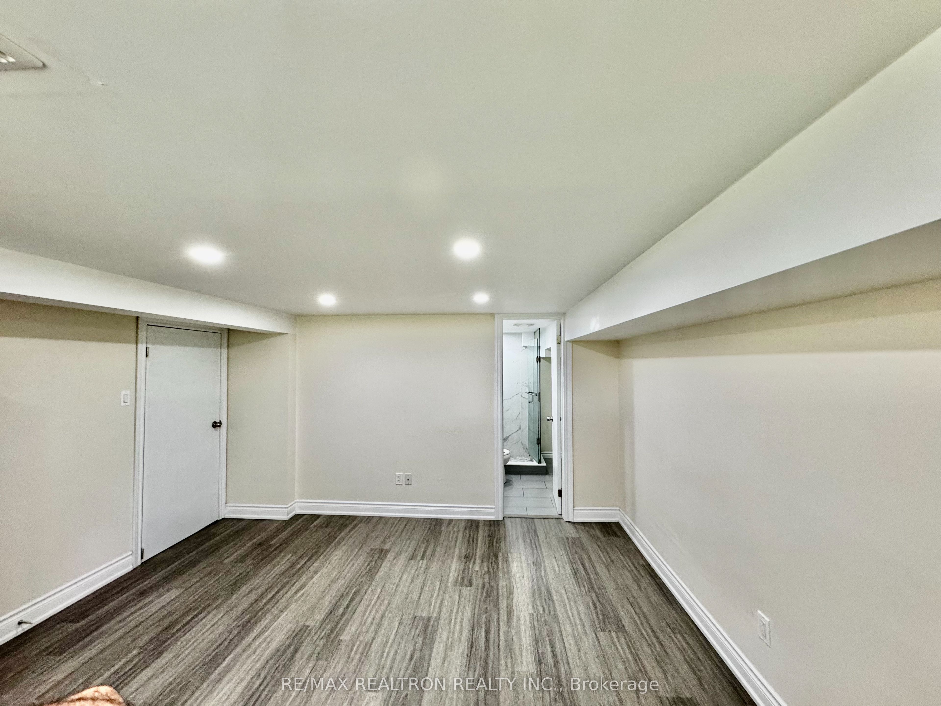 265 Browndale Crescent Basement Property Photo 6