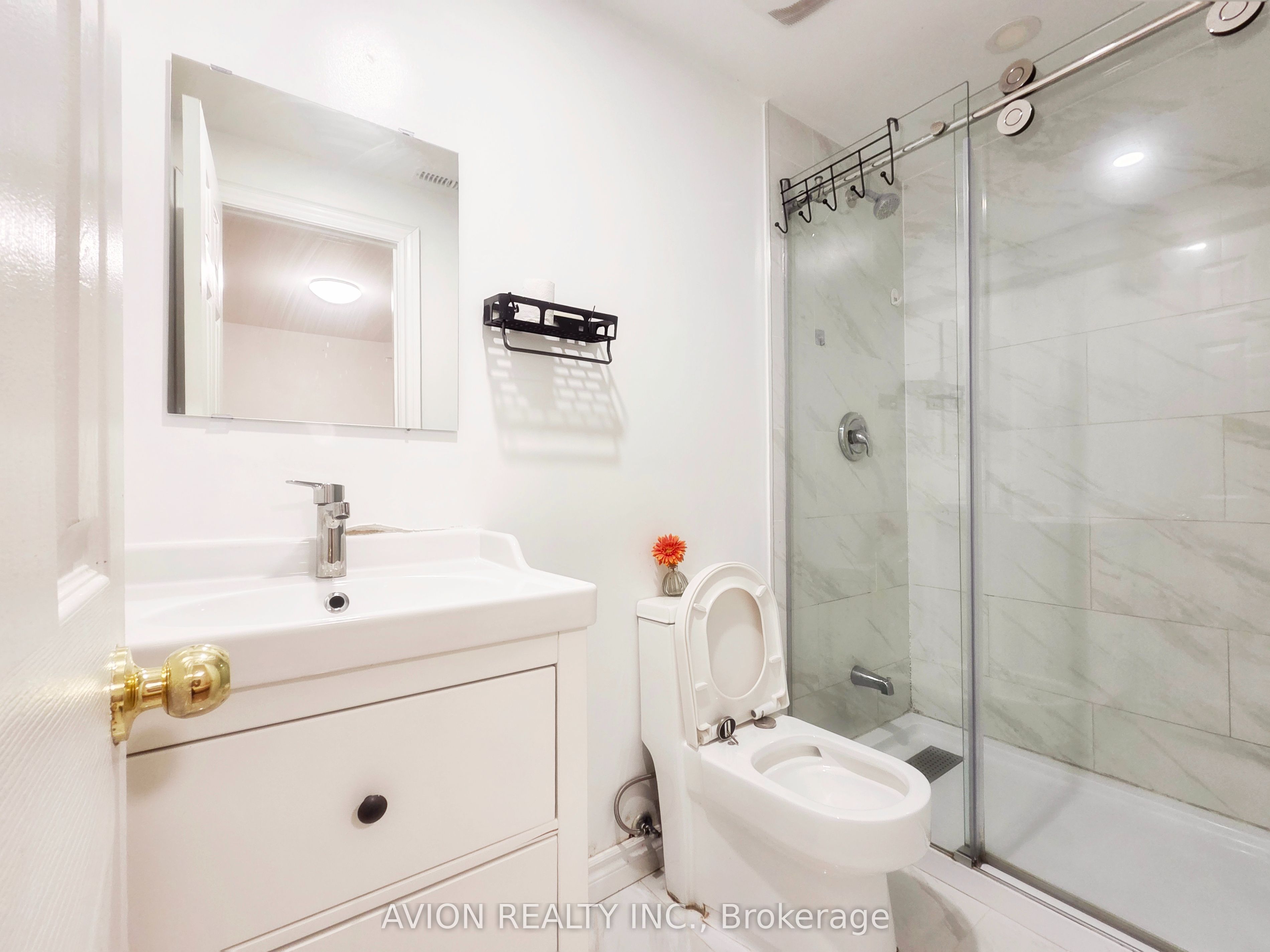 55 Central Park Drive Bsmt Property Photo 5