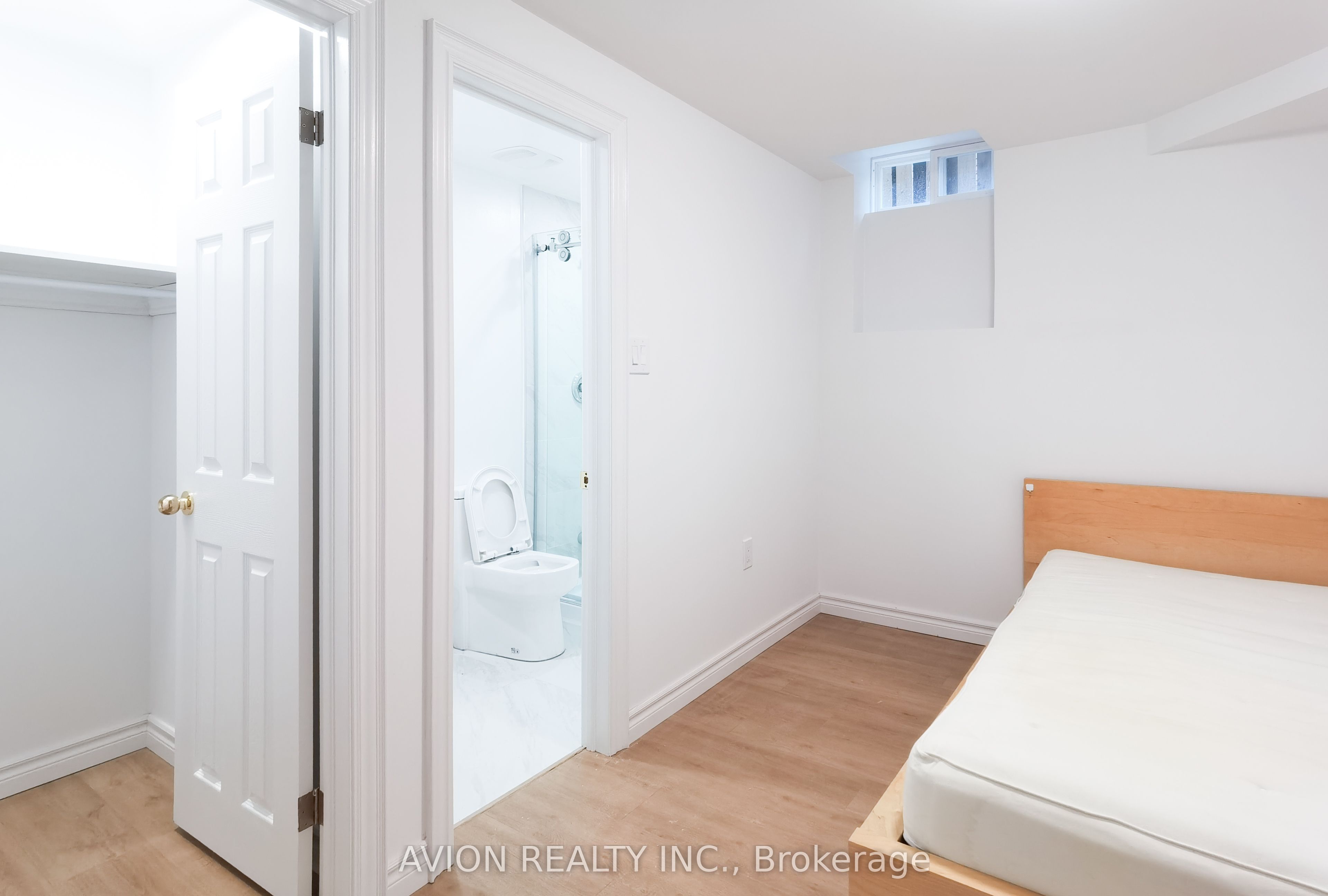 55 Central Park Drive Bsmt Property Photo 6