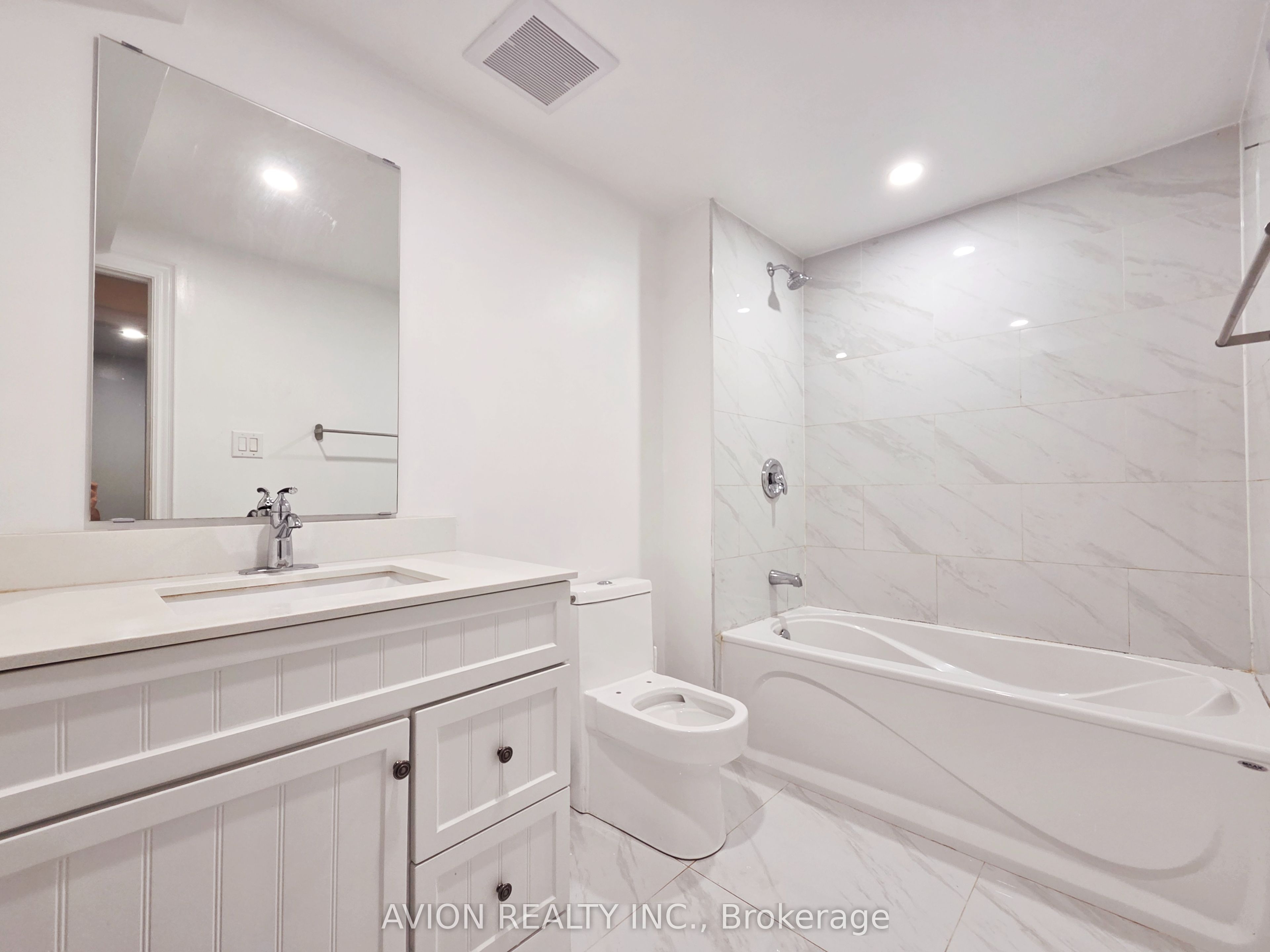 55 Central Park Drive Bsmt Property Photo 10