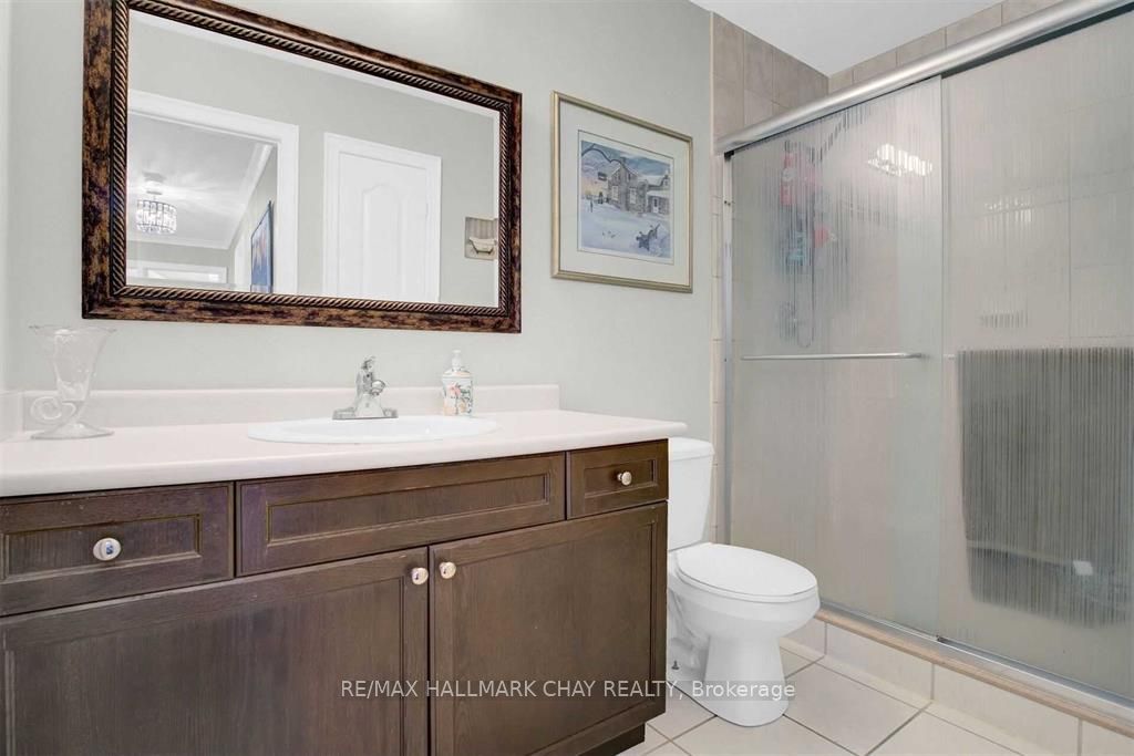 2123 Osbond Road Main Property Photo 20
