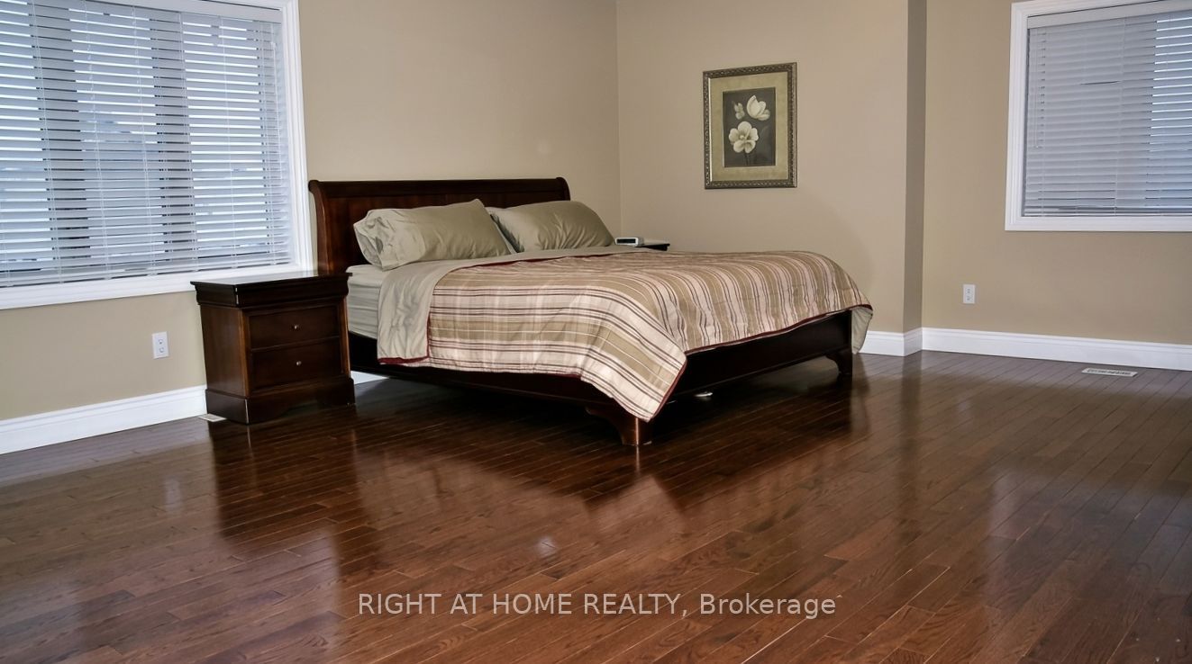 17 Bond Crescent Property Photo 19