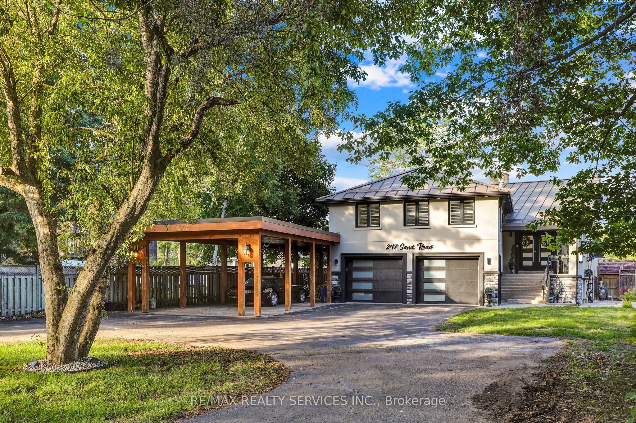 247 Sand Road Property Photo 1