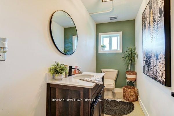 3930 Yonge Street Property Photo 25