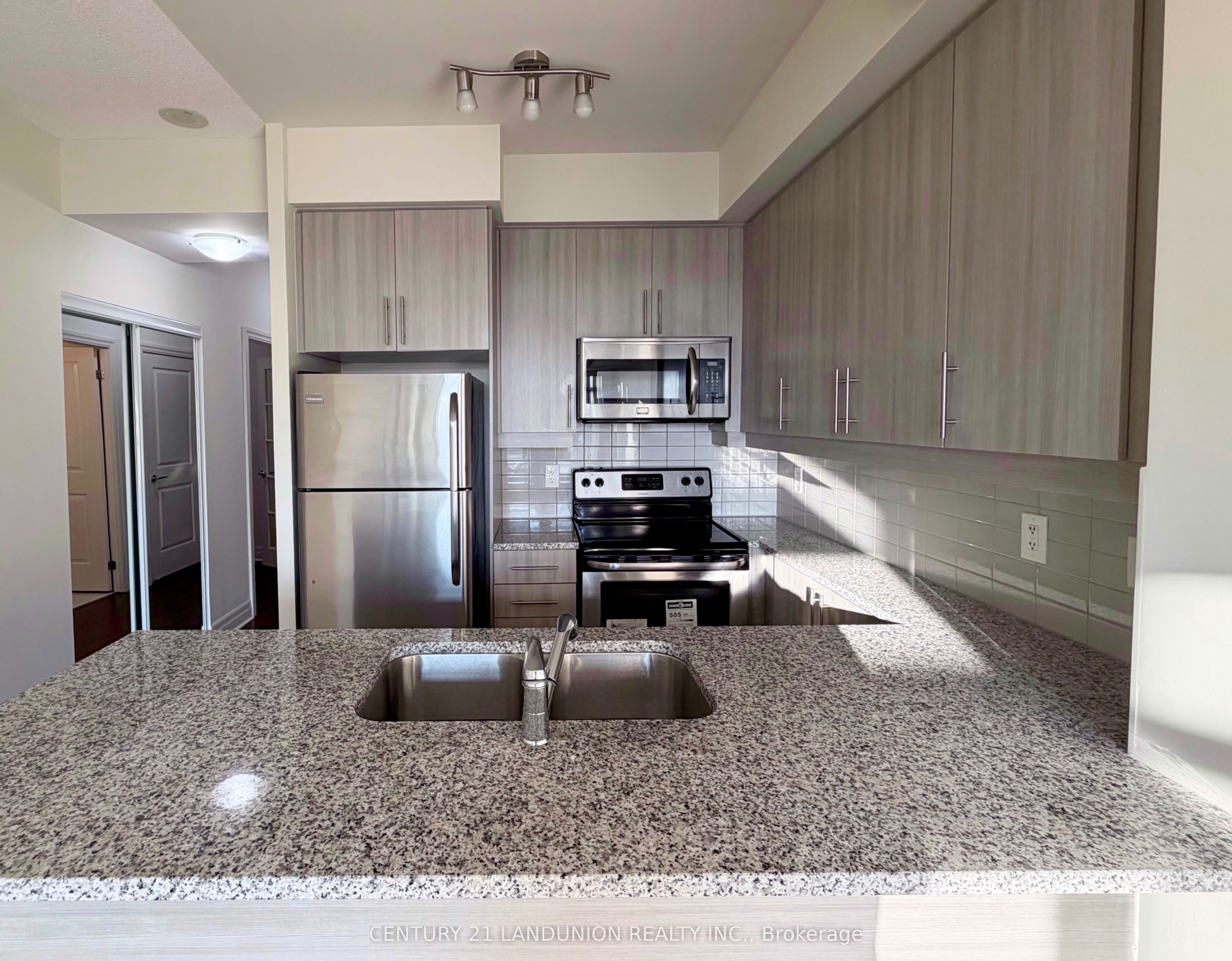 8110 Birchmount Road 503 Property Photo 5
