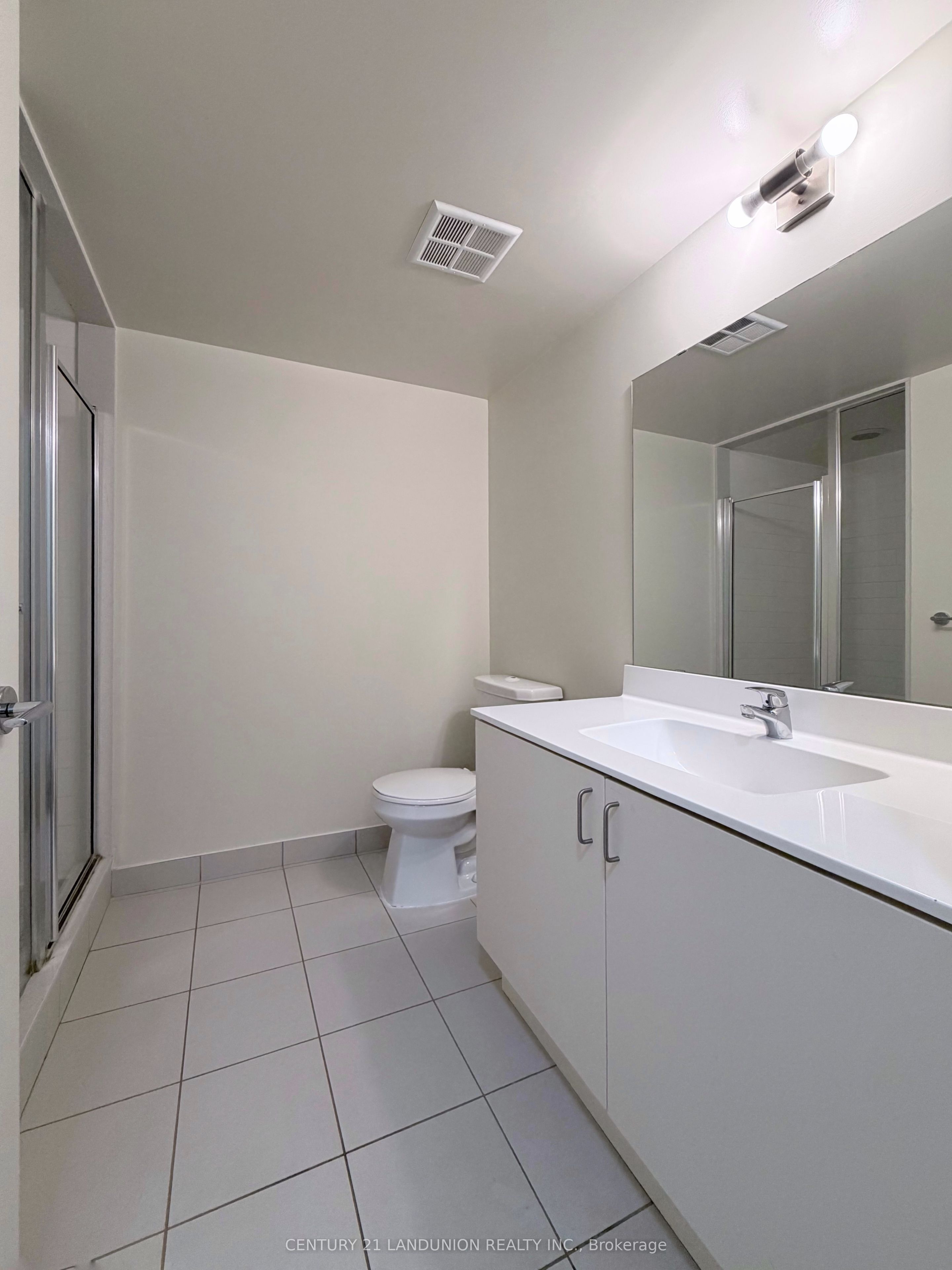 8110 Birchmount Road 503 Property Photo 9