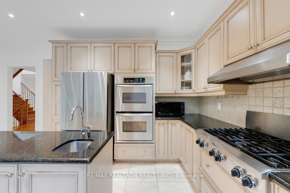 93 Oak Avenue Property Photo 10