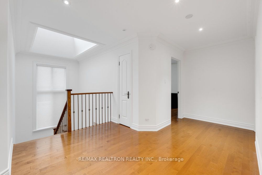 93 Oak Avenue Property Photo 15