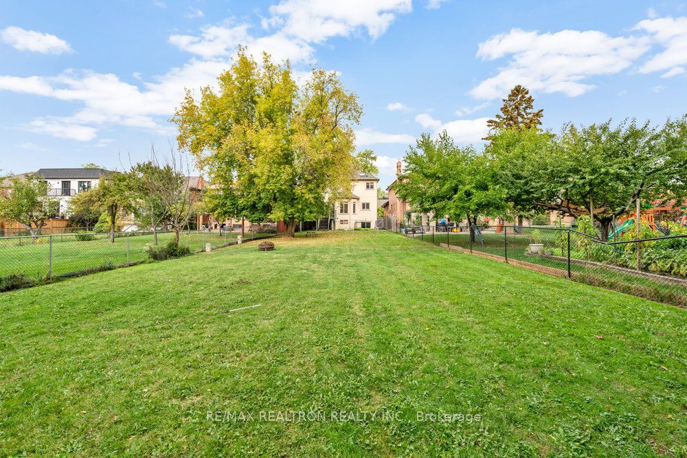 93 Oak Avenue Property Photo 29