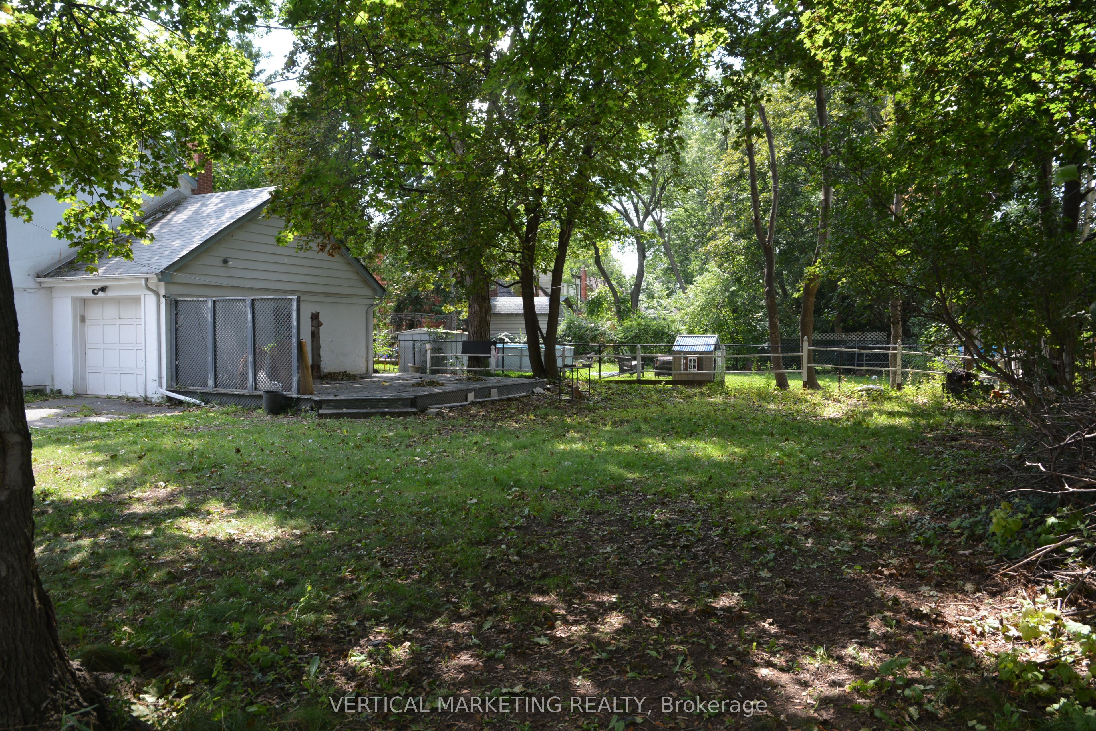 30 Highland Park Boulevard Property Photo 7