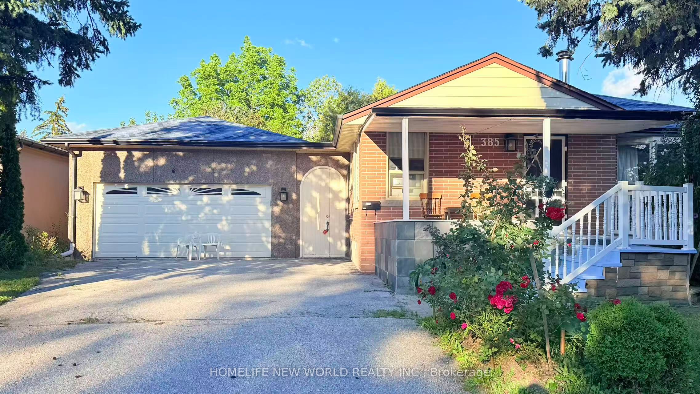 385 Marybay Crescent Bsmt Unit 1 Property Photo 1