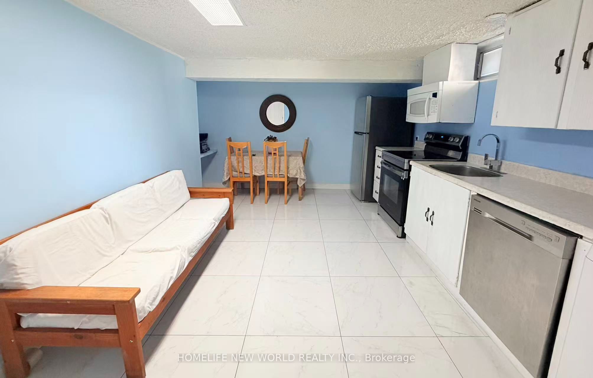 385 Marybay Crescent Bsmt Unit 1 Property Photo 5