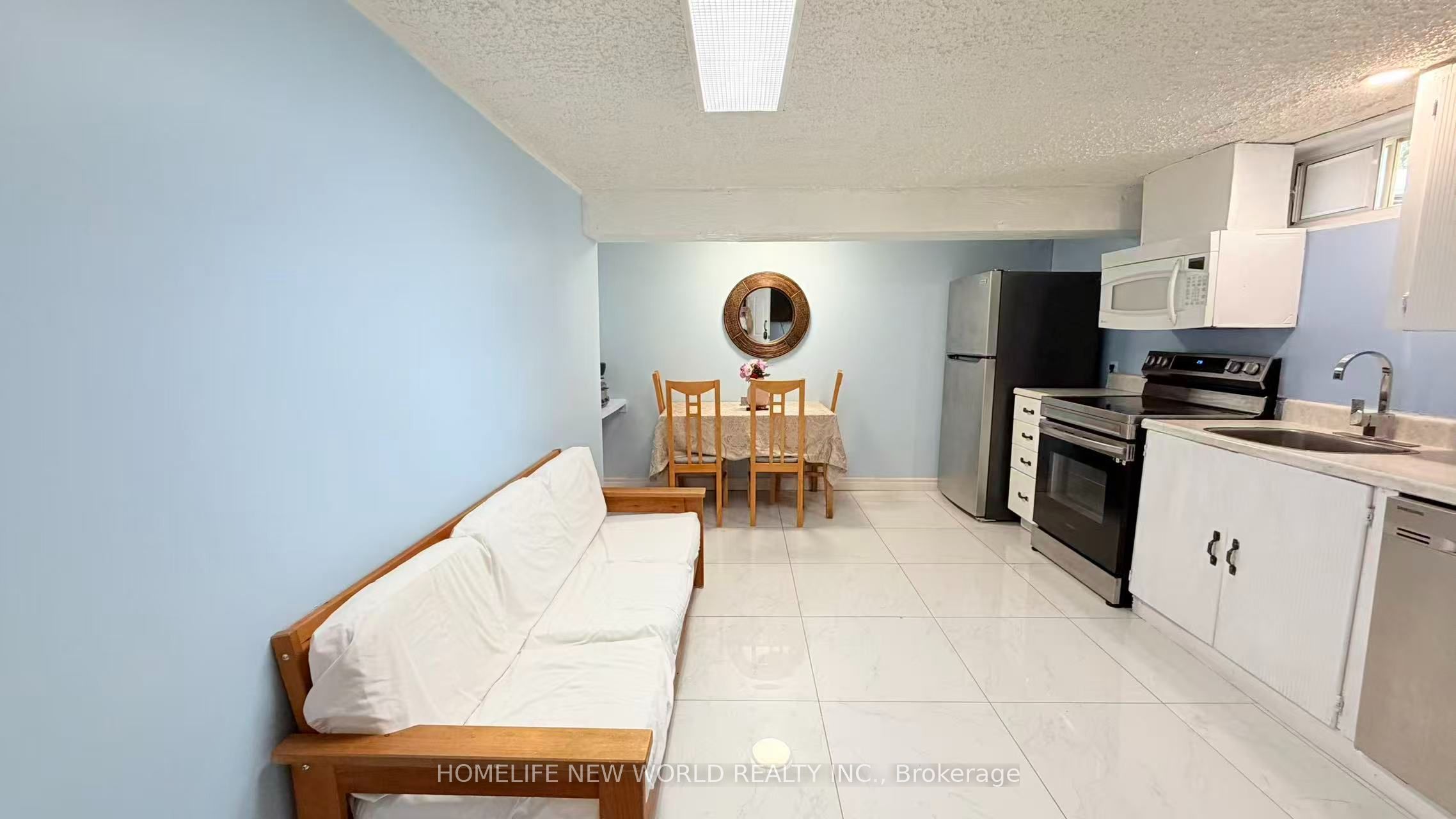 385 Marybay Crescent Bsmt Unit 1 Property Photo 6