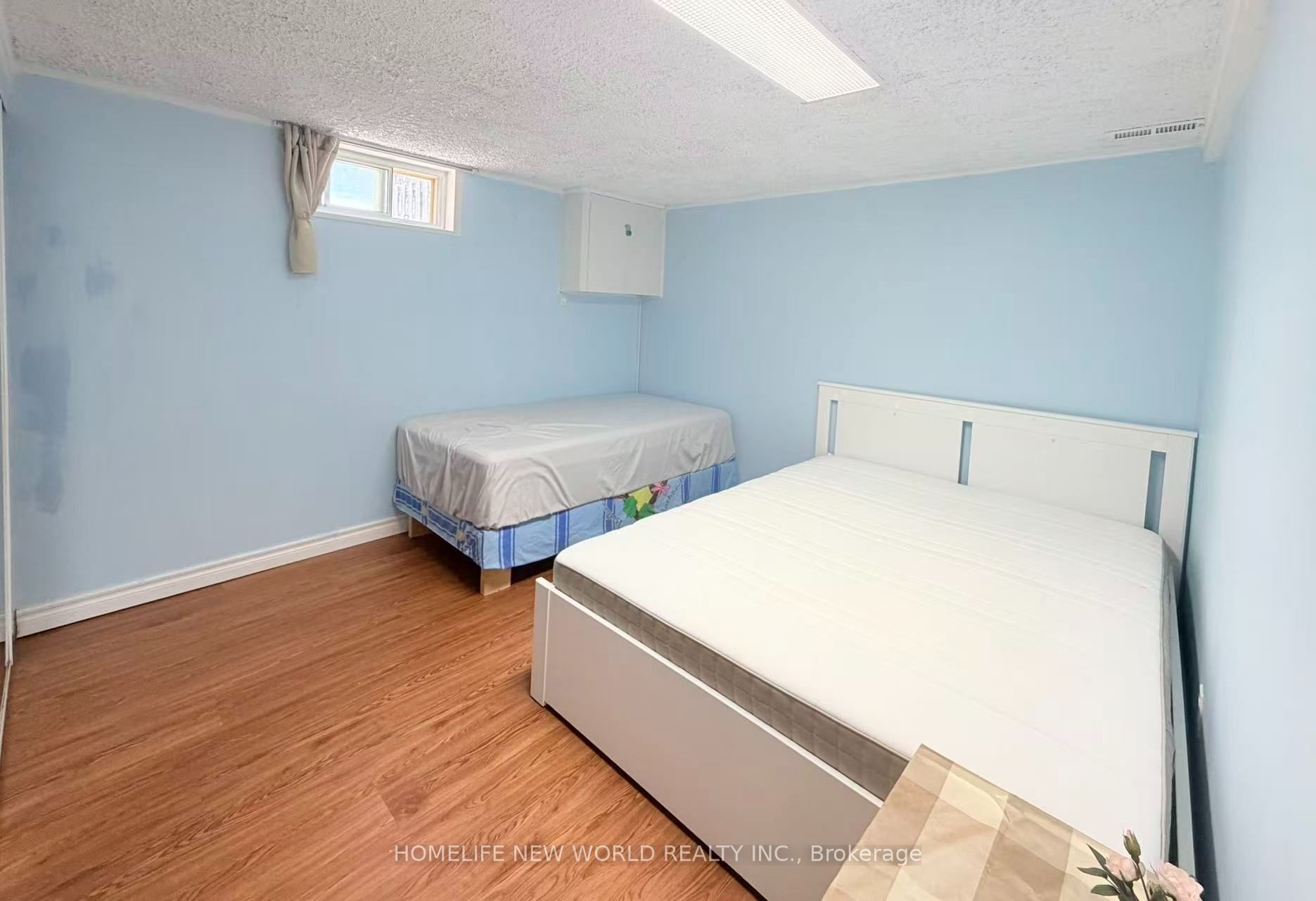 385 Marybay Crescent Bsmt Unit 1 Property Photo 11