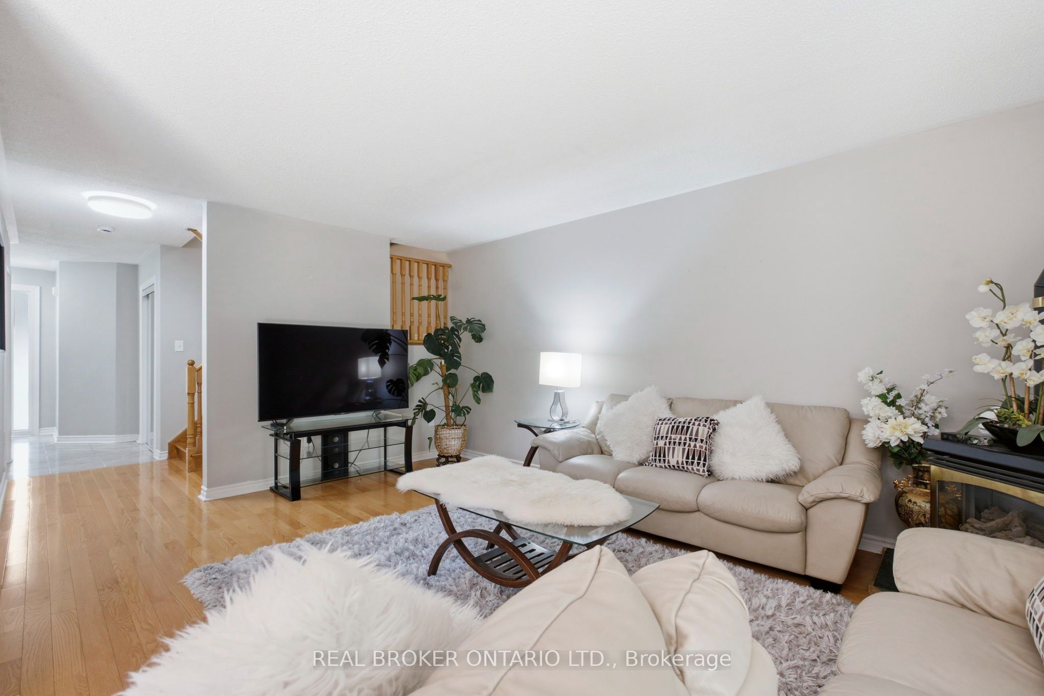 22 October Lane Property Photo 9