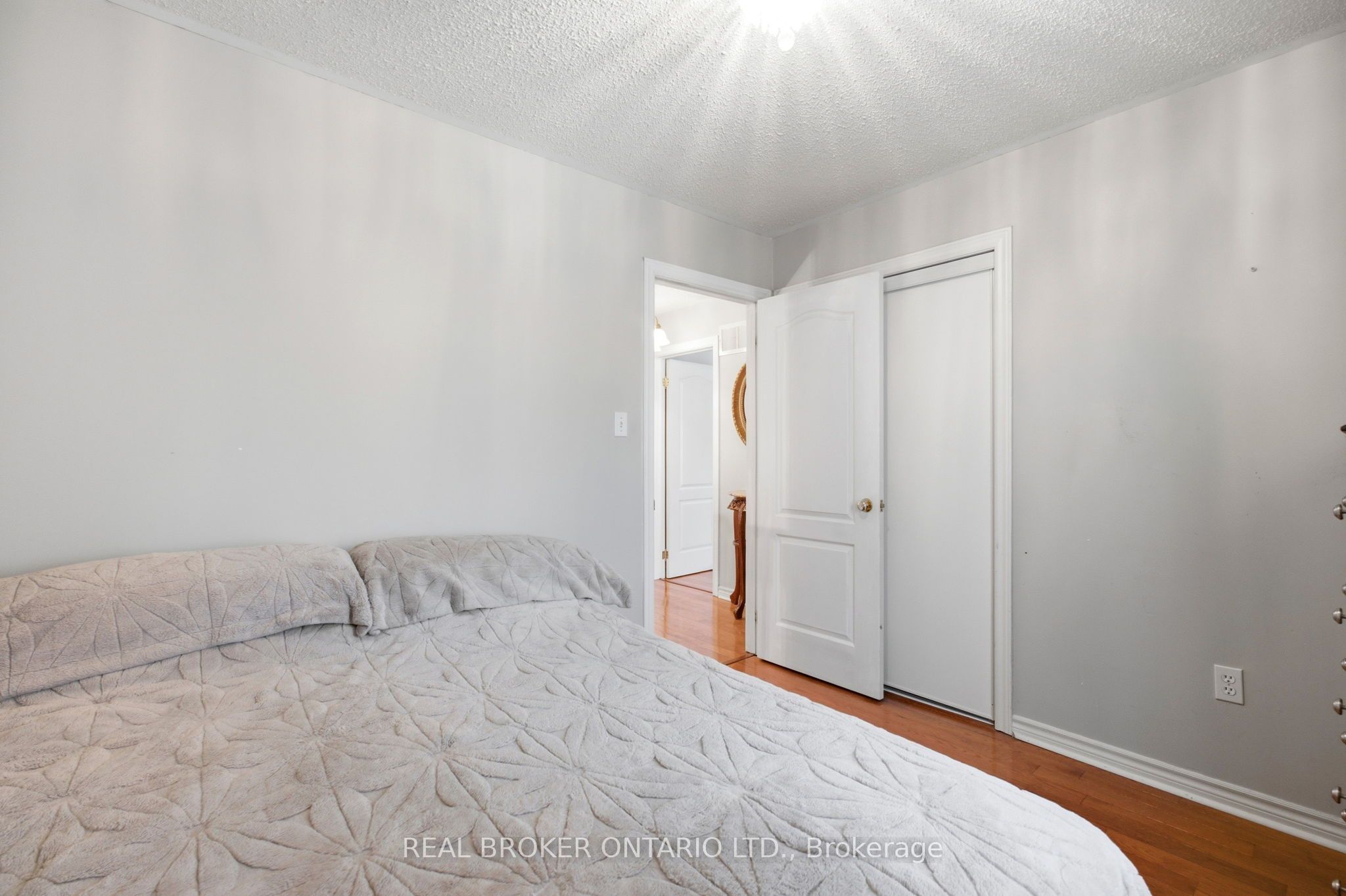 22 October Lane Property Photo 22