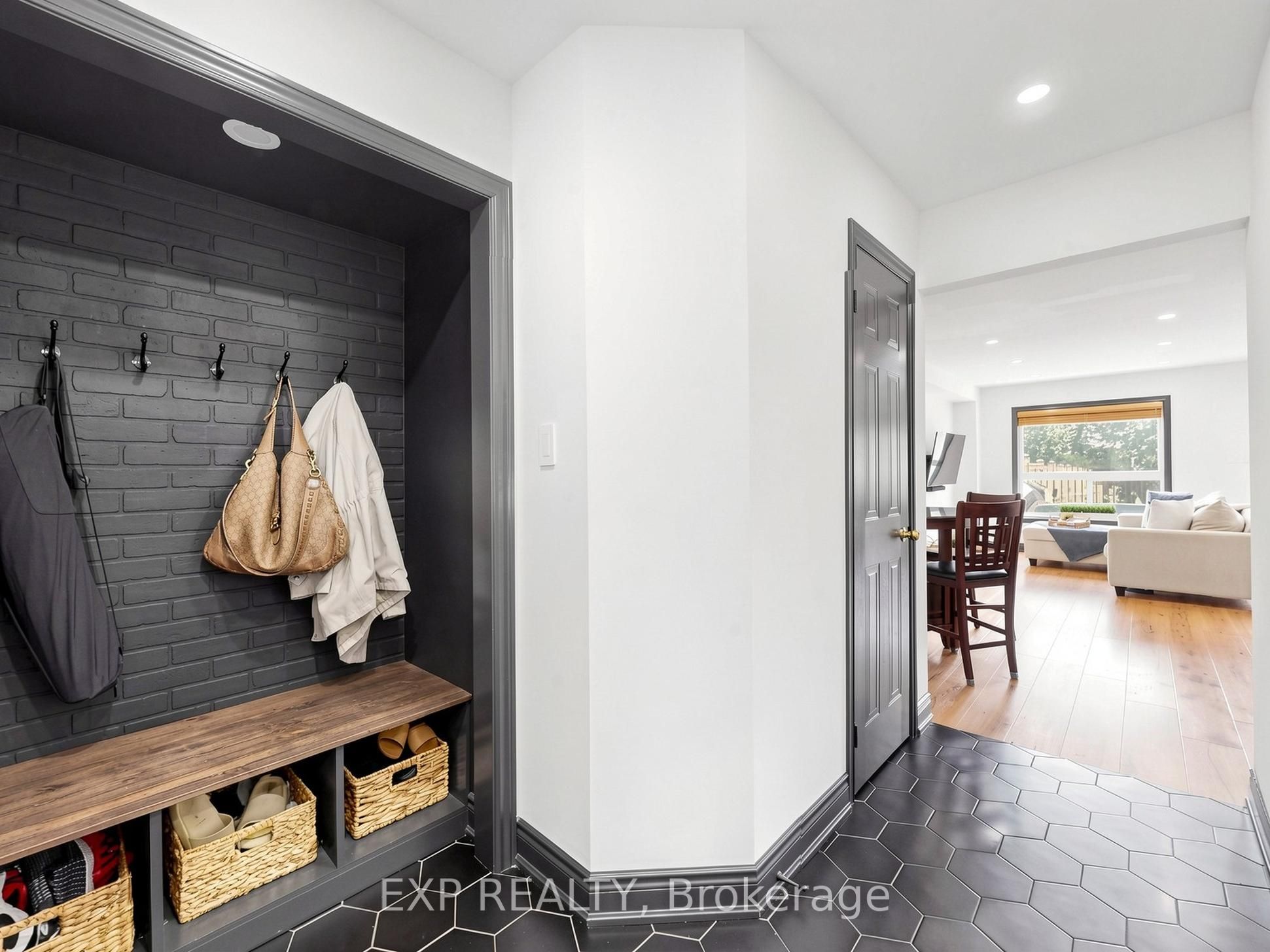 101 Mccurdy Drive Property Photo 17