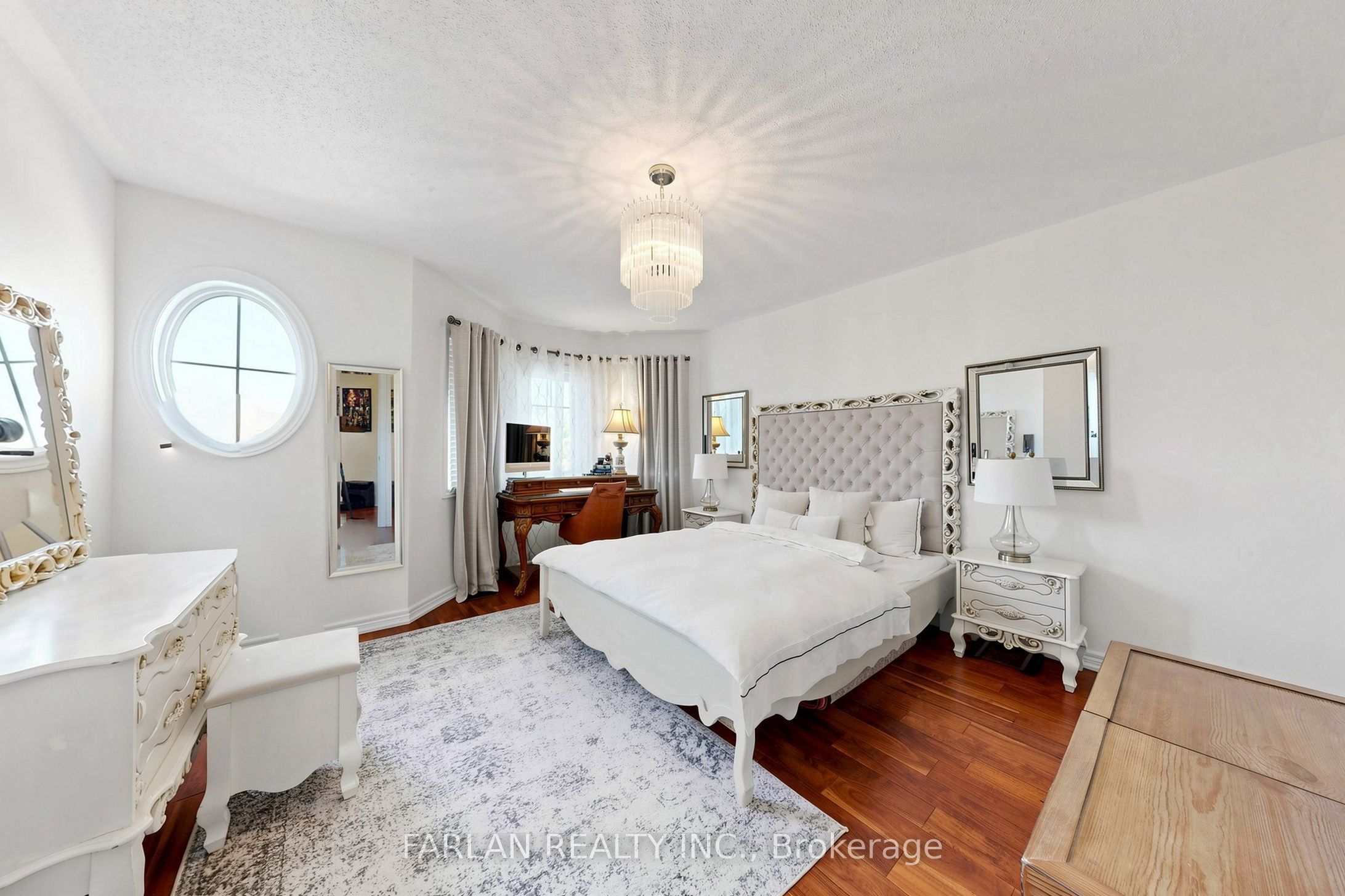 43 Pexton Avenue Property Photo 25