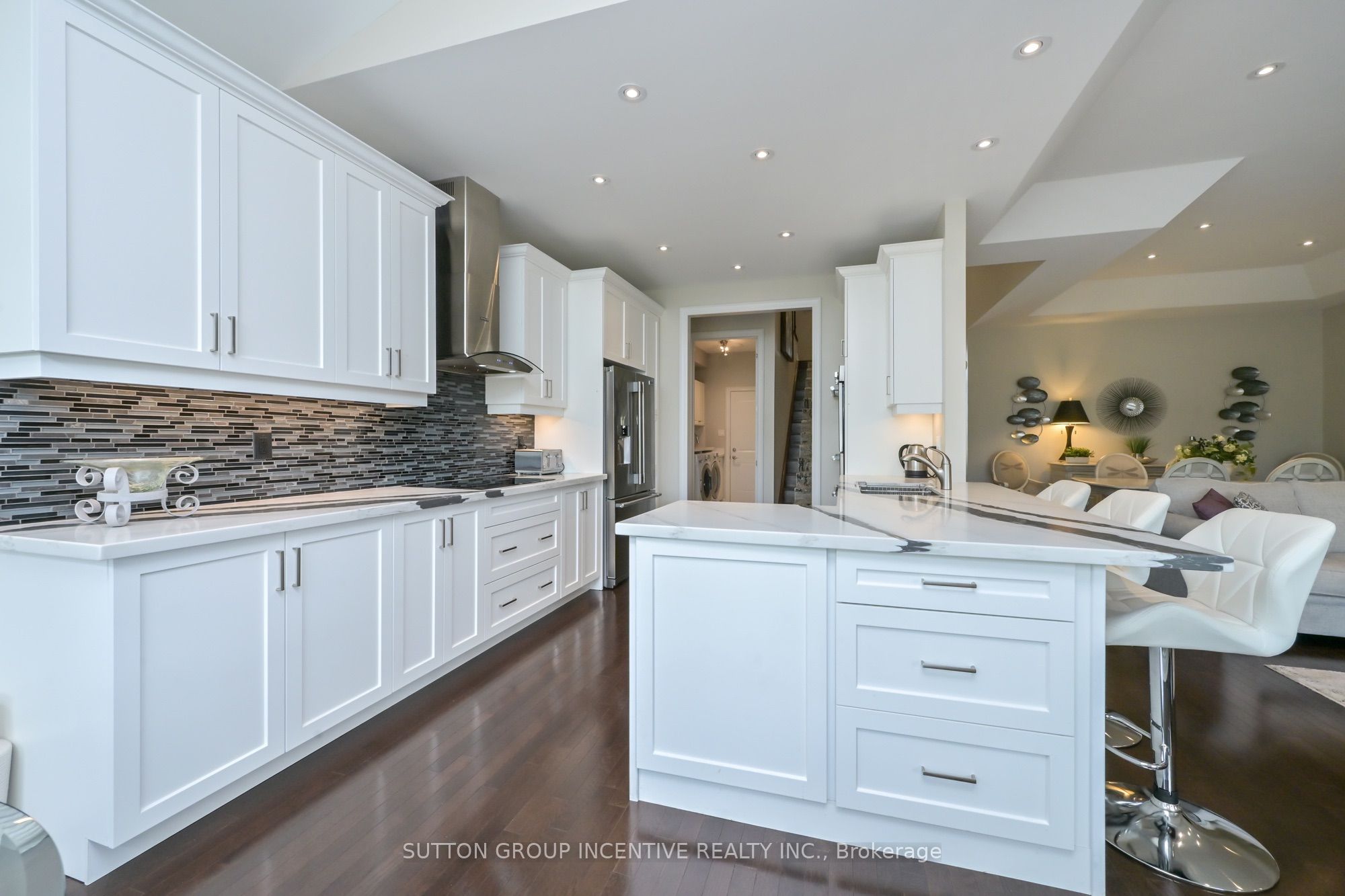 4 Westmount Drive Property Photo 7