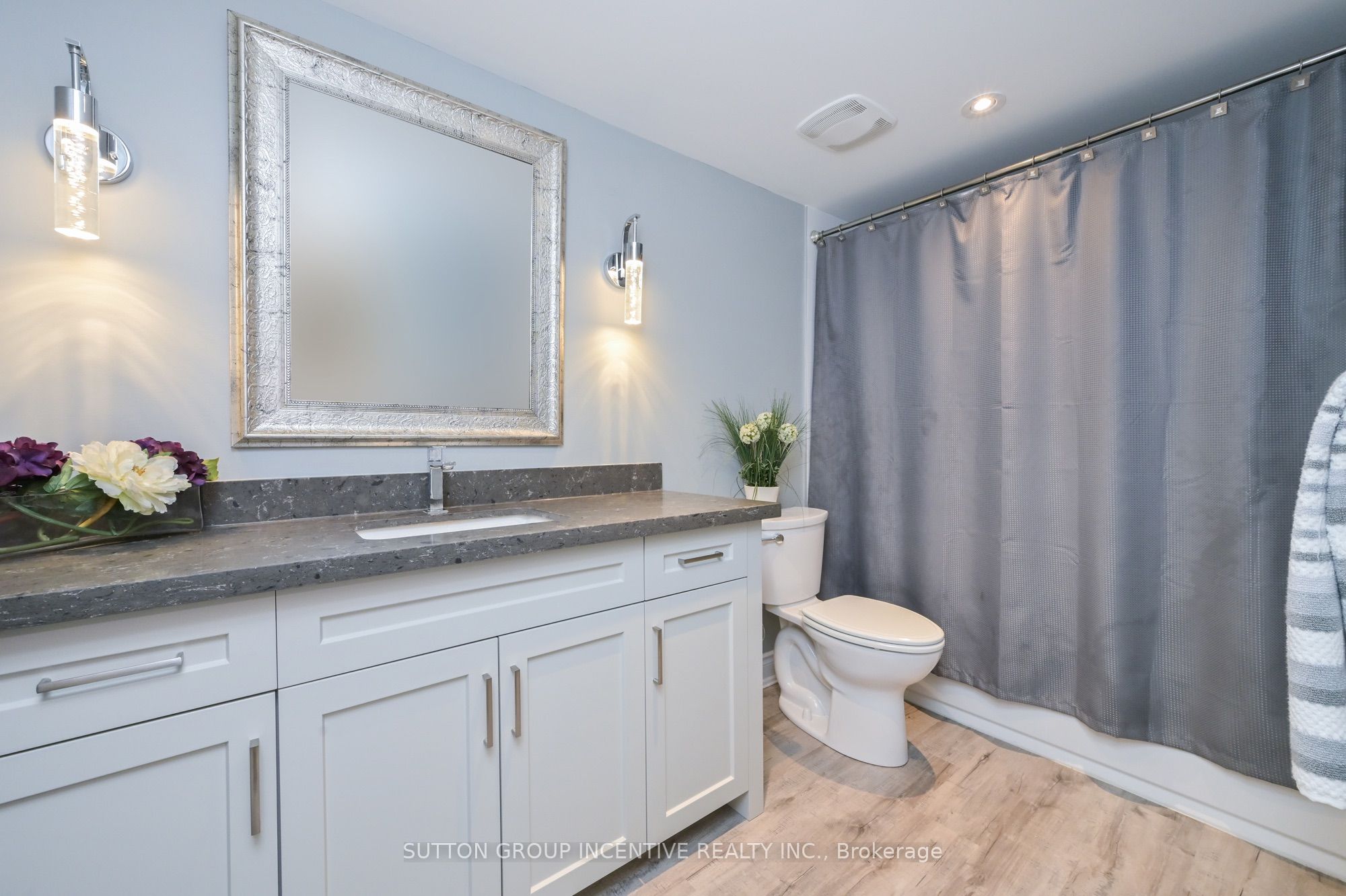 4 Westmount Drive Property Photo 38