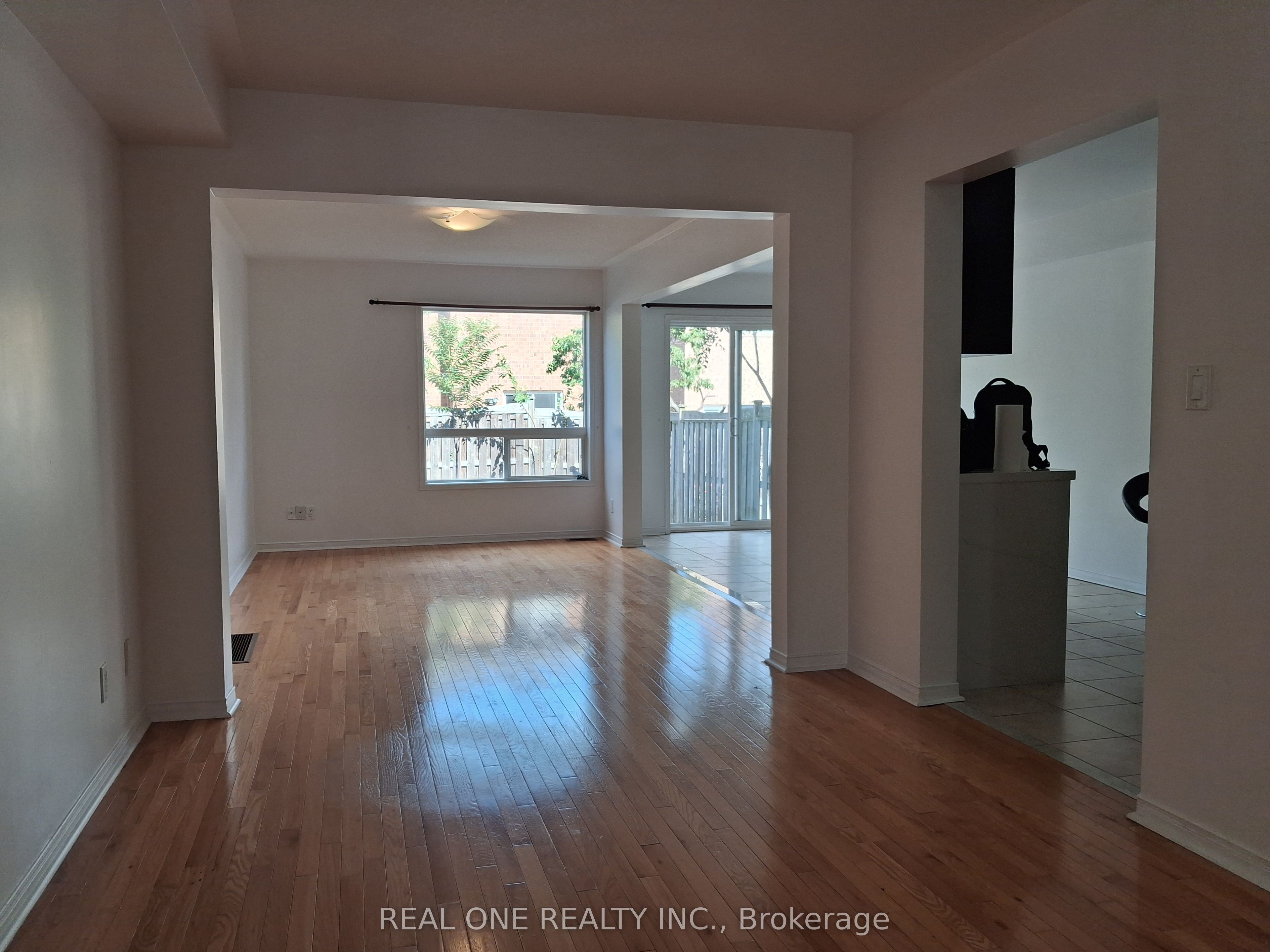 68 Maffey Crescent Property Photo 4