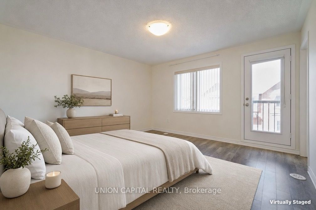90 Cornell Centre Boulevard Property Photo 29