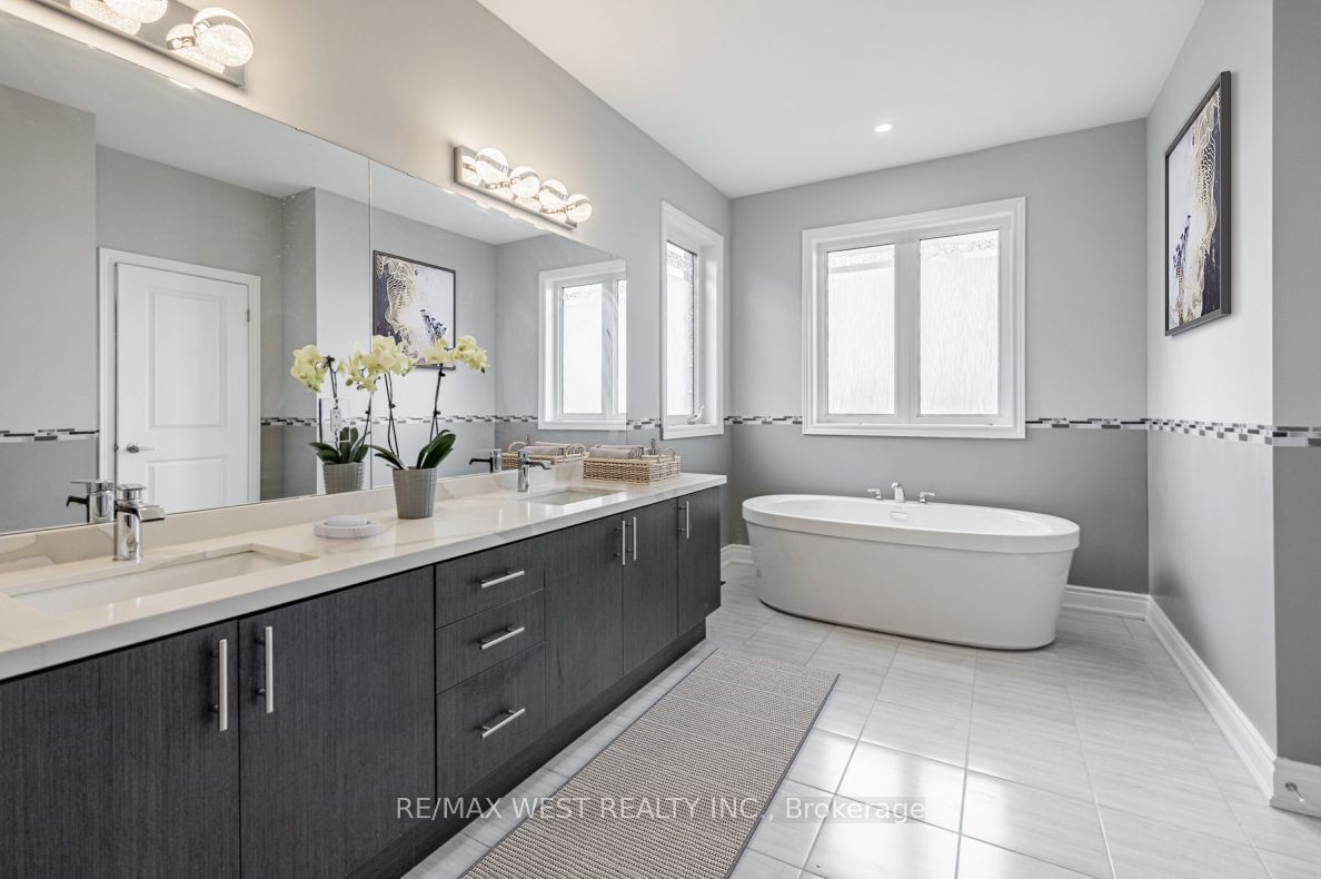 1807 Emberton Way Property Photo 14