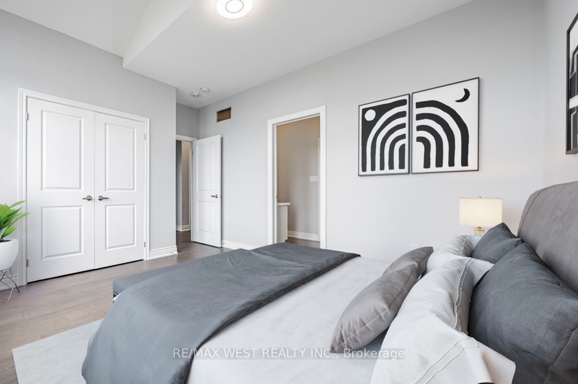 1807 Emberton Way Property Photo 16