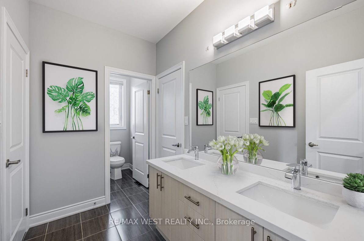 1807 Emberton Way Property Photo 18