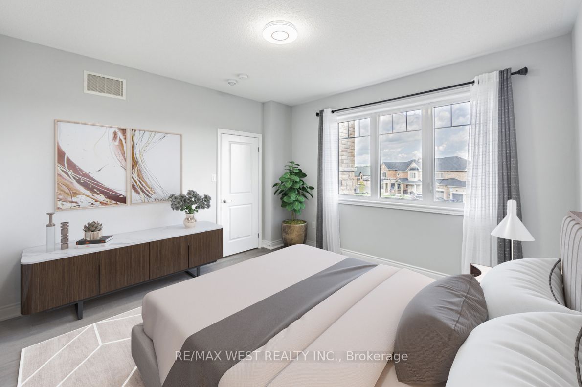 1807 Emberton Way Property Photo 19