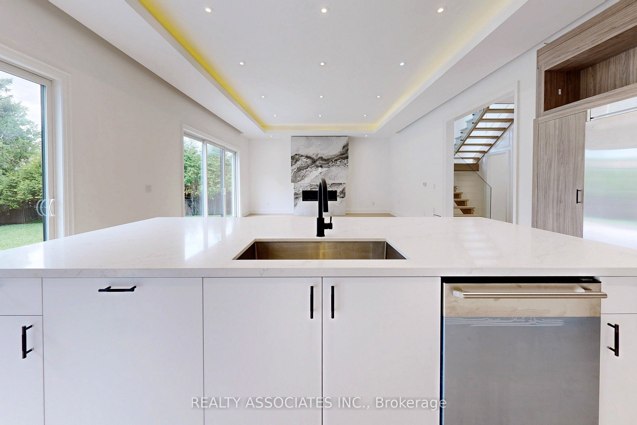 32 Cossar Avenue Property Photo 17